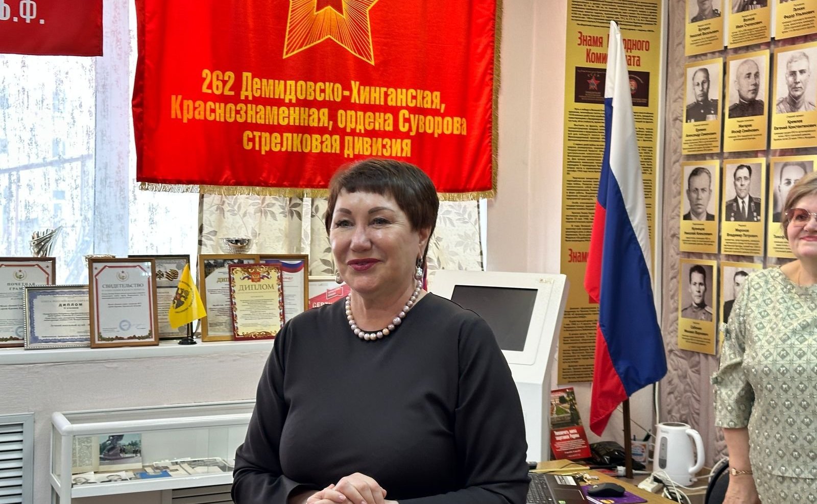 Елена Перминова и члены правления Курганского регионального отделения «Союз женщин России» пообщались с ветеранами