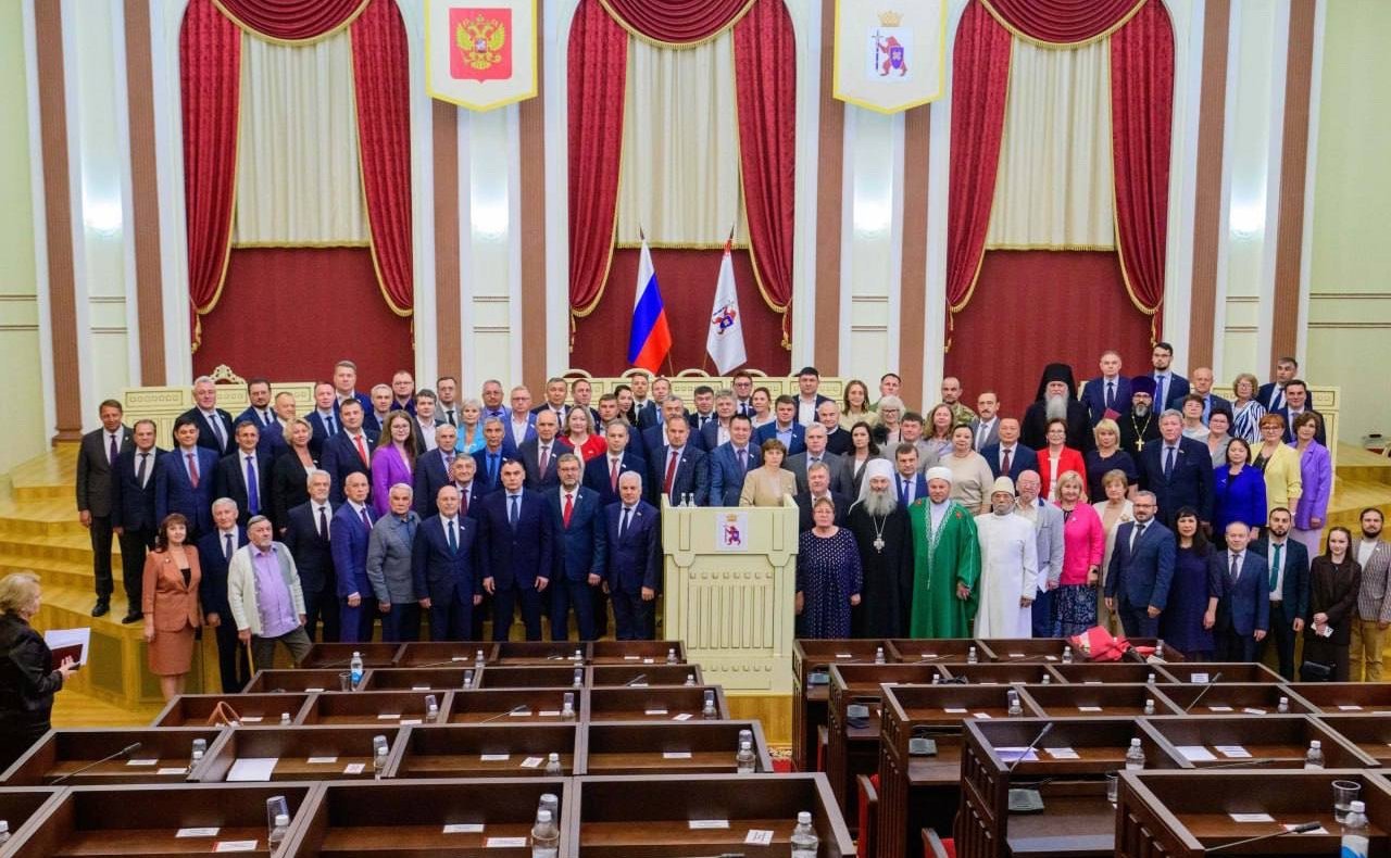 Константин Косачев принял участие в торжественном собрании, посвященном 30-летию Конституции Республики Марий Эл