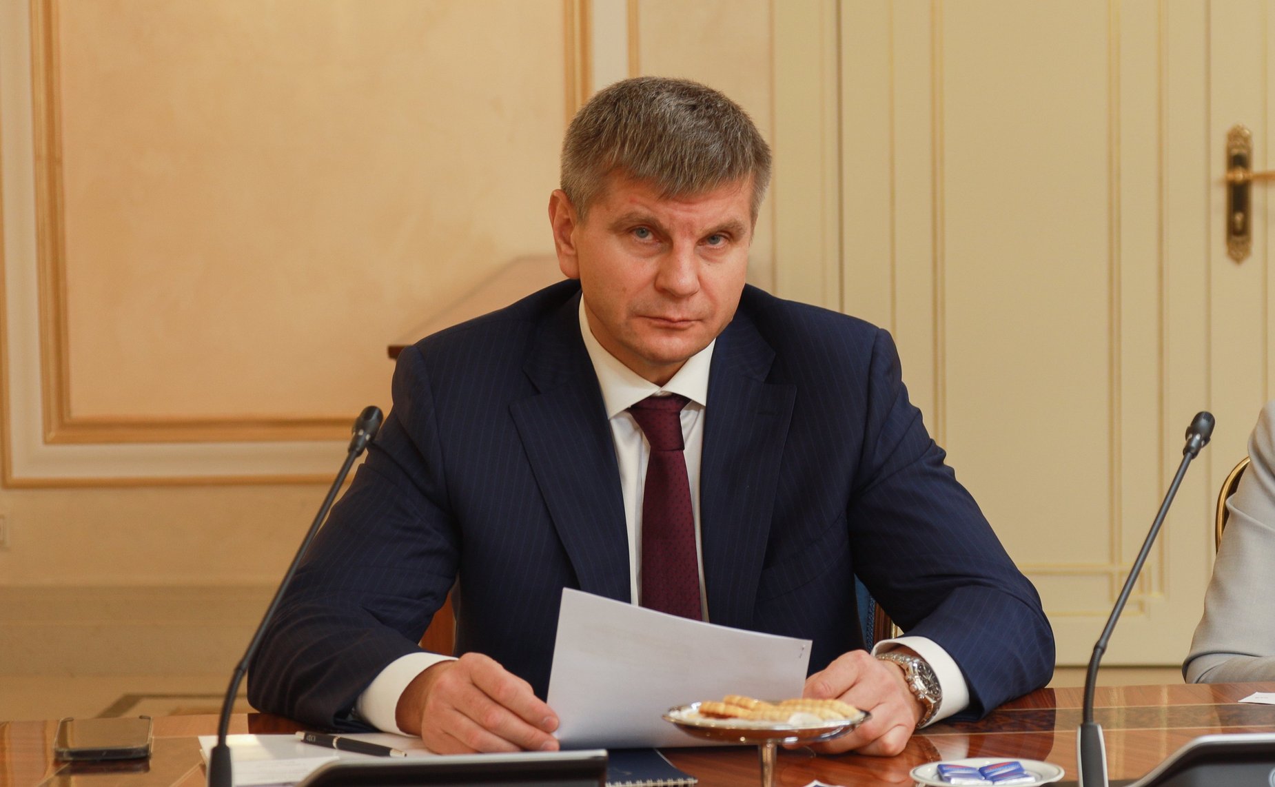 Геннадий Голов