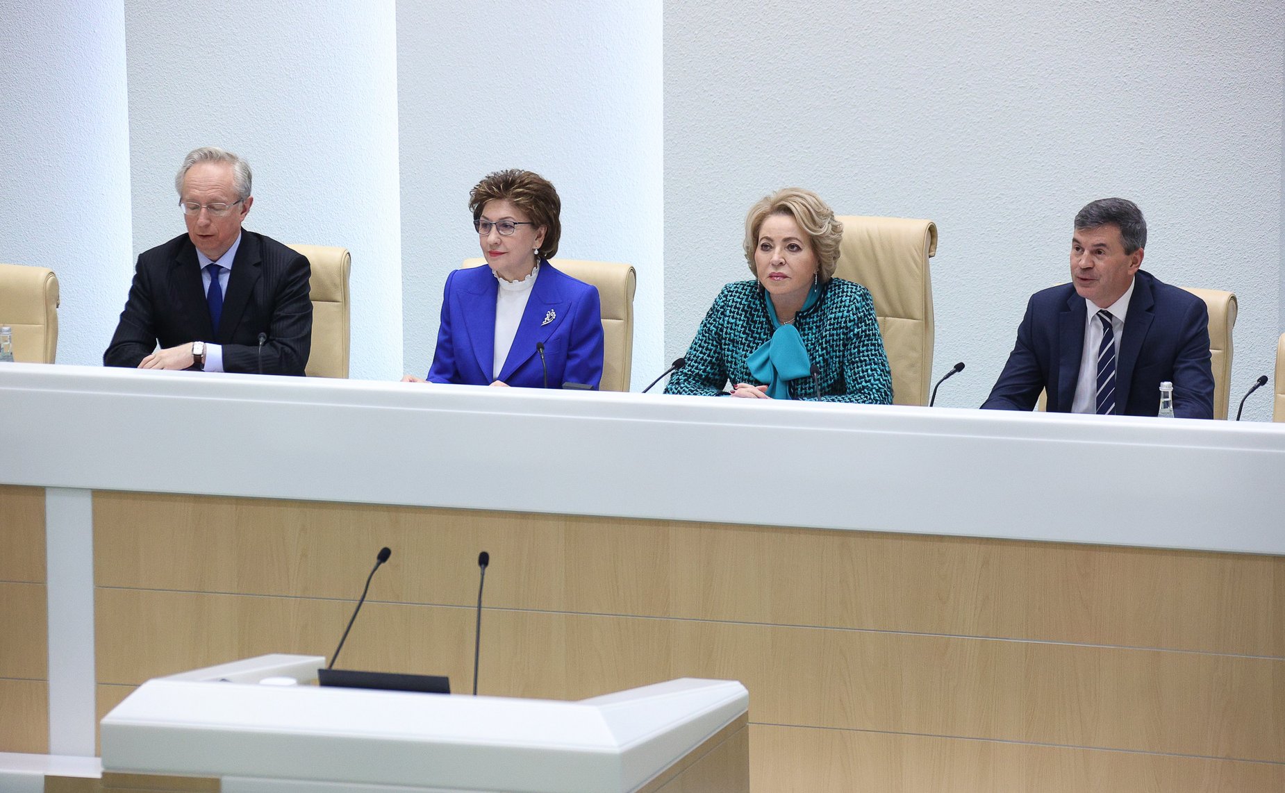 Торжественное мероприятие, посвященное подведению итогов второго международного потока образовательной программы «Женщина-лидер»