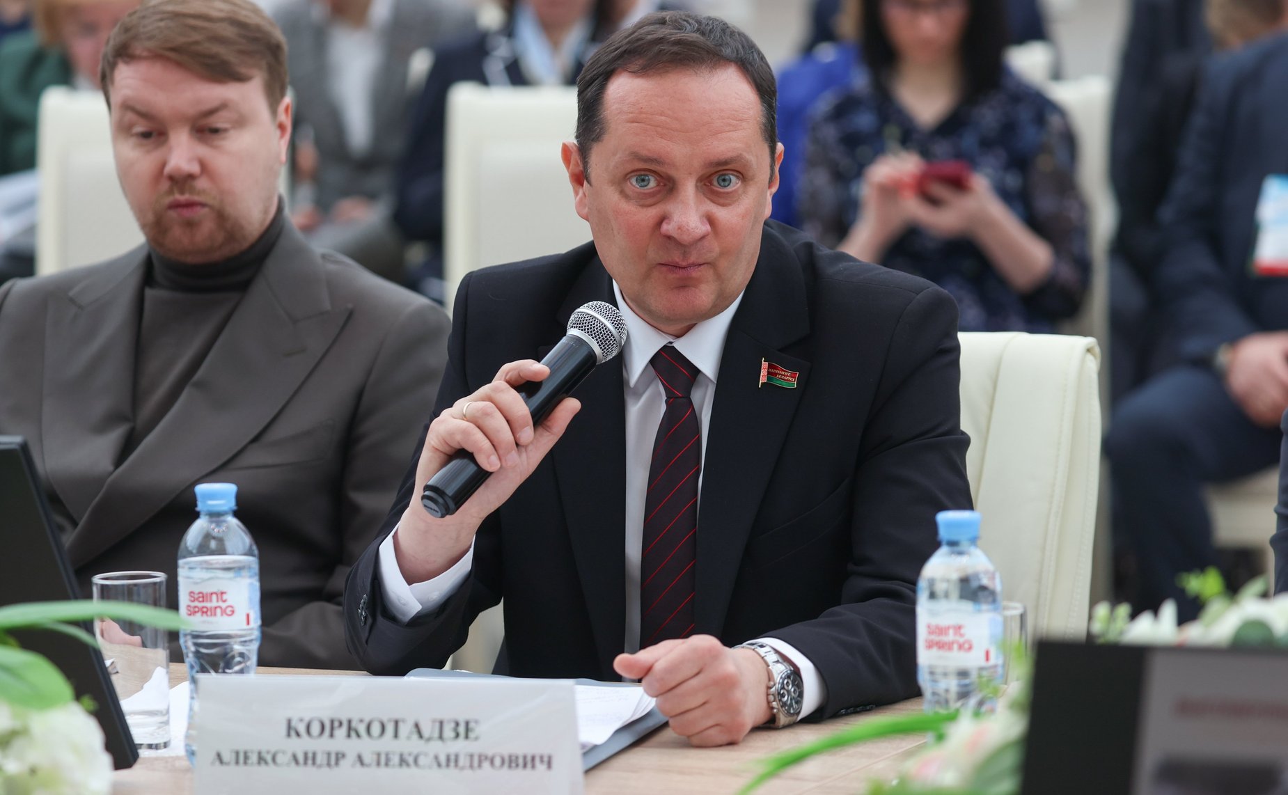 Заседание круглого стола на тему «Патриотический туризм и сотрудничество государств СНГ в сохранении памяти и воспитании будущих поколений»