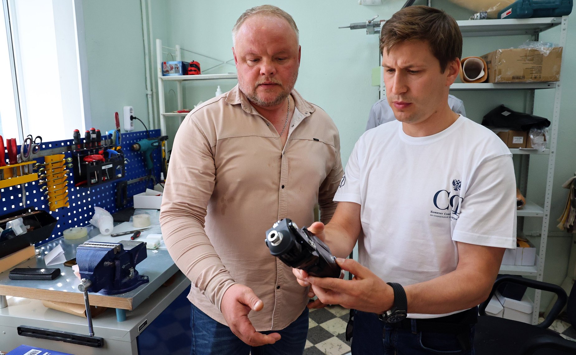 Сенаторы посетили филиал «Вологодский» АО «Московское протезно-ортопедическое предприятие»