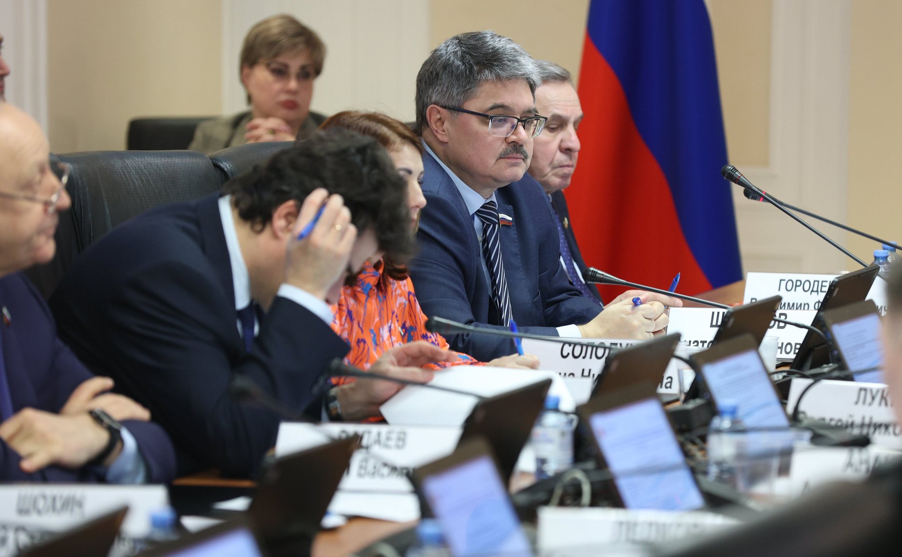 Заседание Комитета СФ по федеративному устройству, региональной политике, МСУ и делам Севера