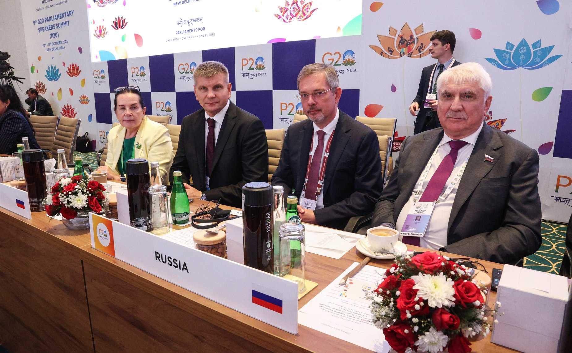 Валентина Матвиенко выступила на девятом Саммите спикеров парламентов стран «Группы двадцати» в Нью-Дели в рамках пленарной сессии «Переход к устойчивой энергетике: ворота в «зелёное» будущее»