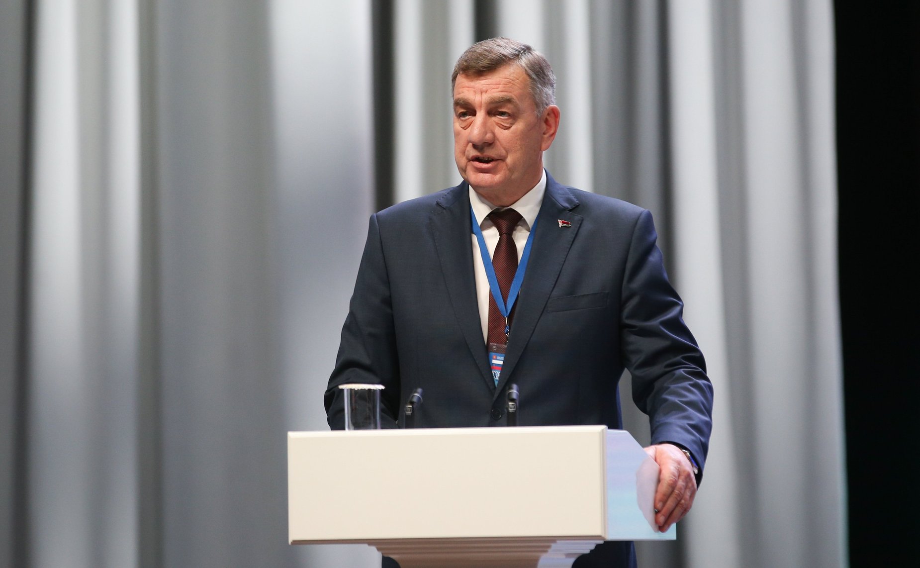 Пленарное заседание Девятого форума регионов Беларуси и России