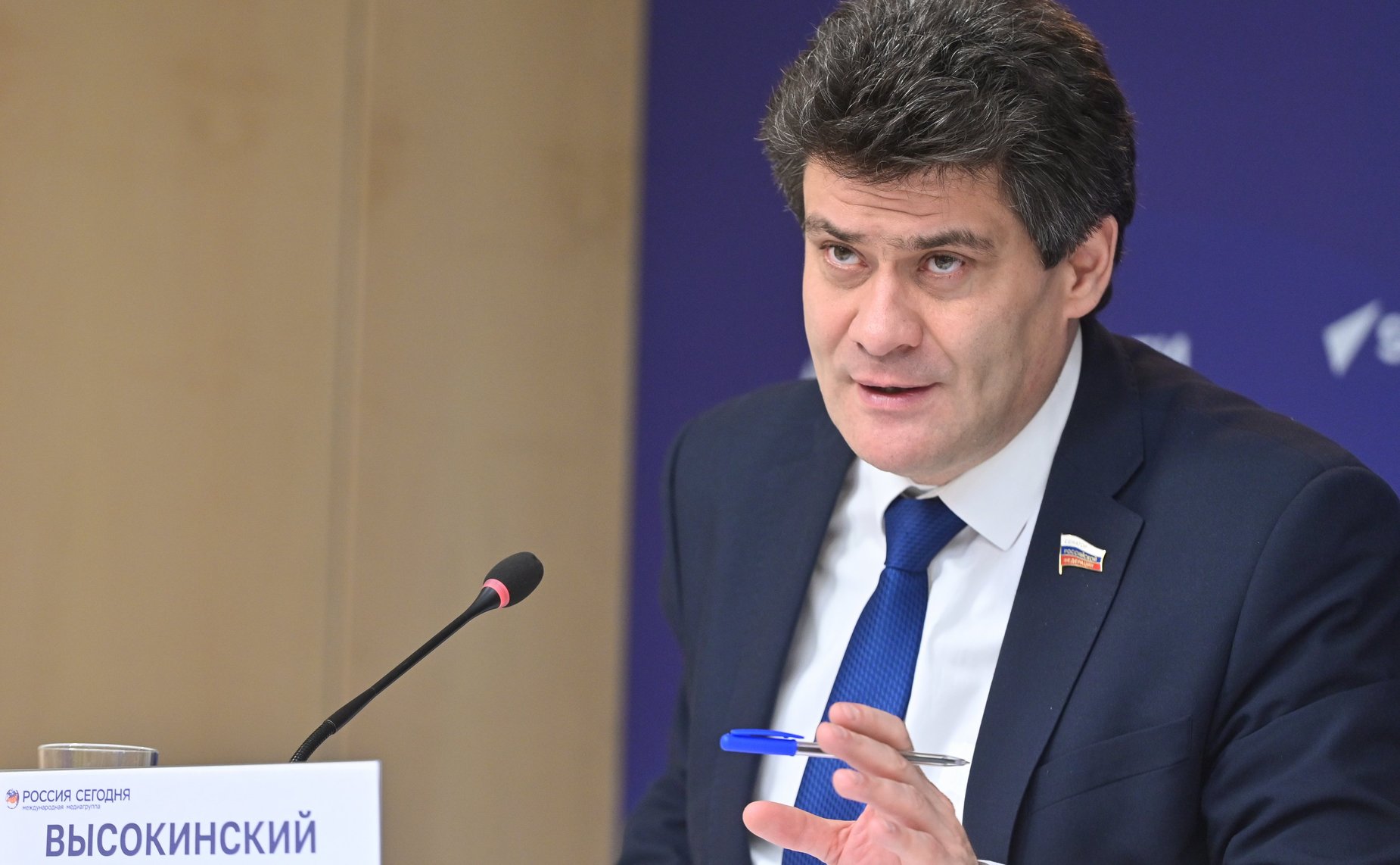 Александр Высокинский