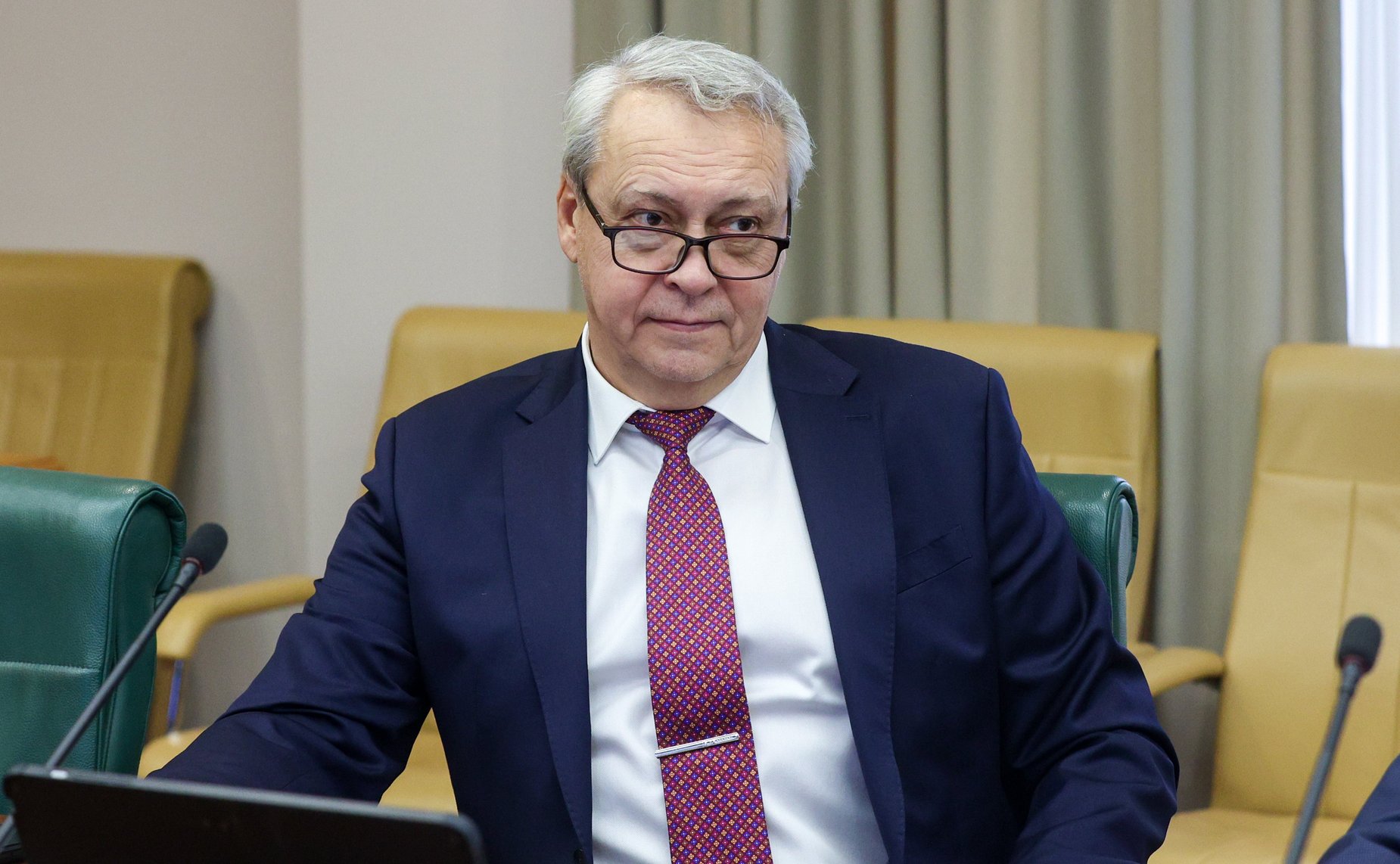 Круглый стол на тему «Проблемы эксплуатации жилищного фонда и объектов социальной инфраструктуры на вечномерзлых грунтах»