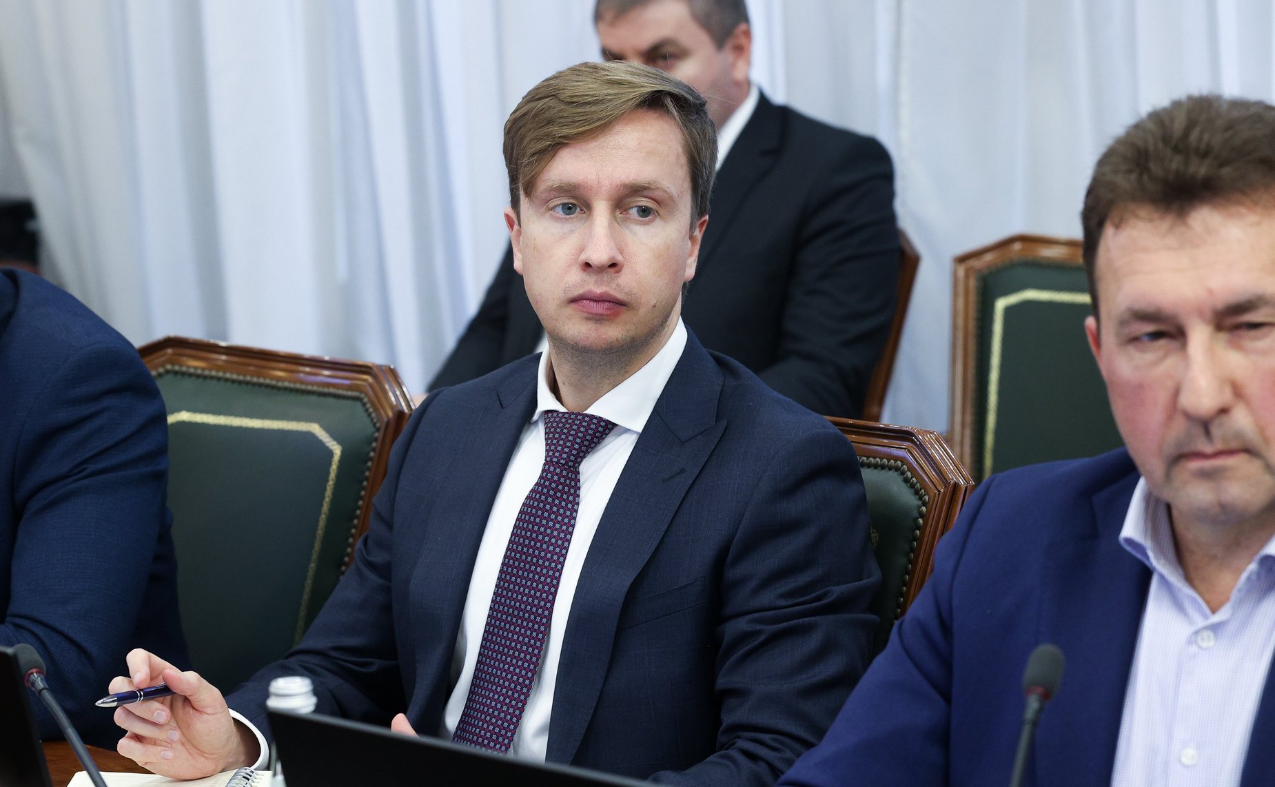 Ильяс Умаханов провел встречу с Чрезвычайным и Полномочным Послом Королевства Бахрейн в РФ Ахмедом Абдулрахманом Махмудом Аль-Саати и Главой Представительства Лиги арабских государств в России Валидом Хамидом Шилтагом