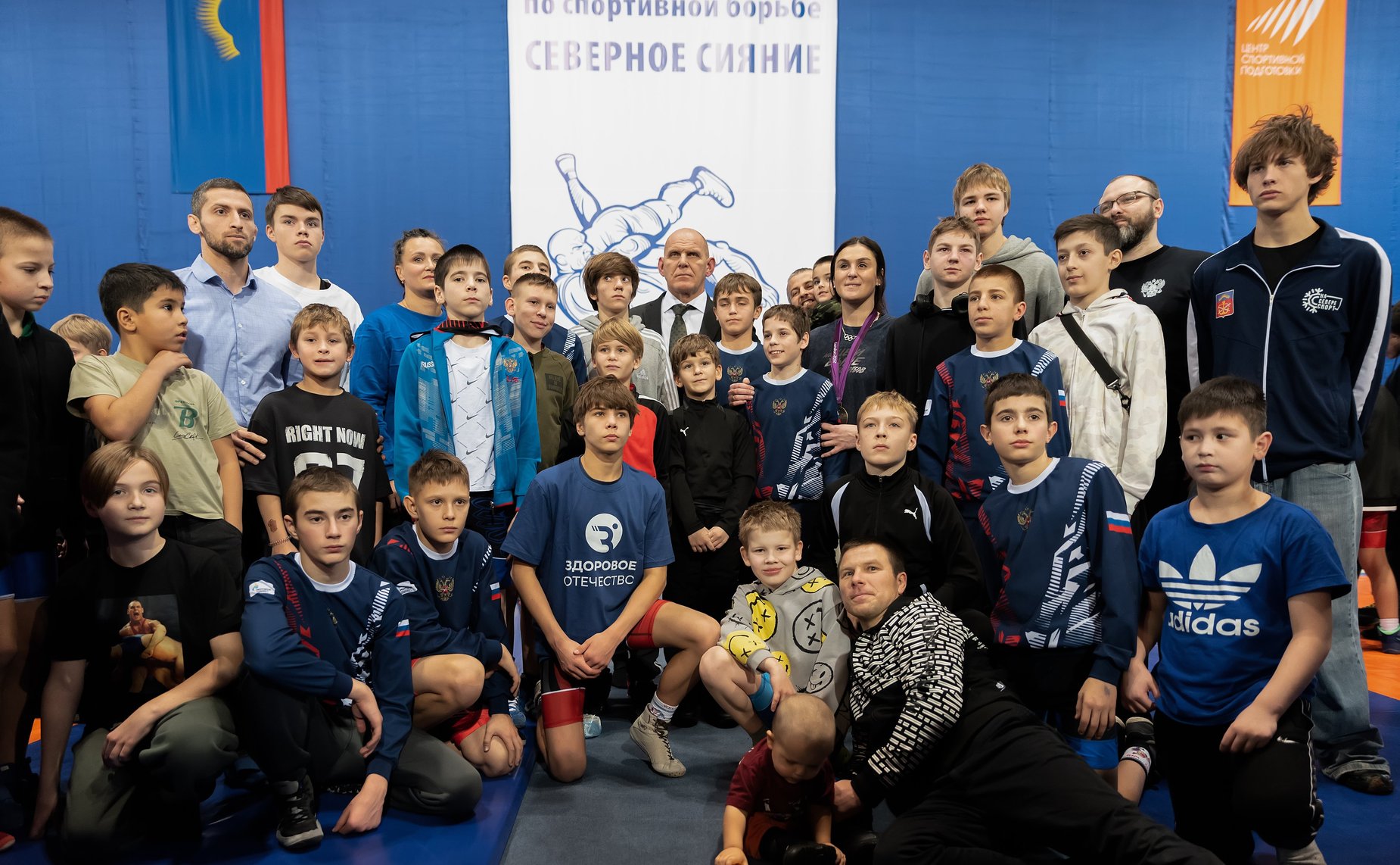 Александр Карелин и Лариса Круглова открыли в Мурманске 51-й Всероссийский турнир по спортивной борьбе «Северное Сияние»