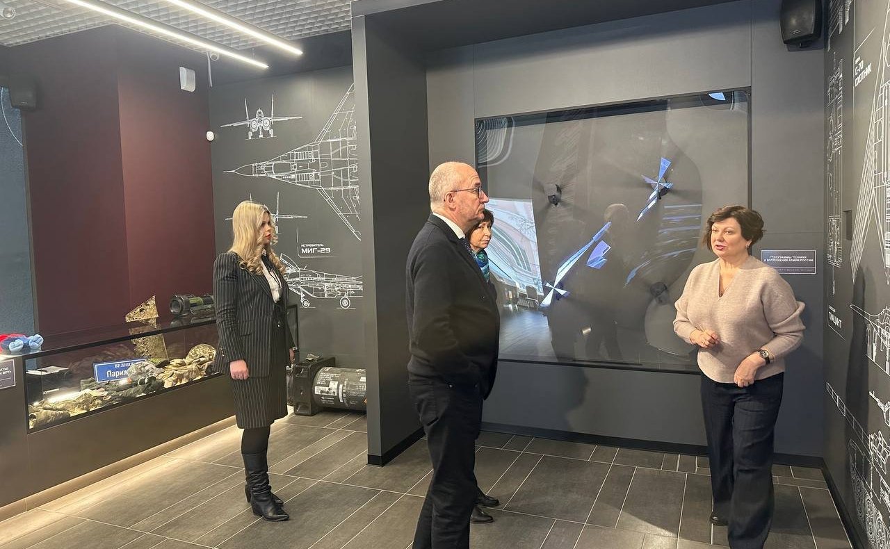 Олег Цепкин посетил Музей специальной военной операции в Челябинске