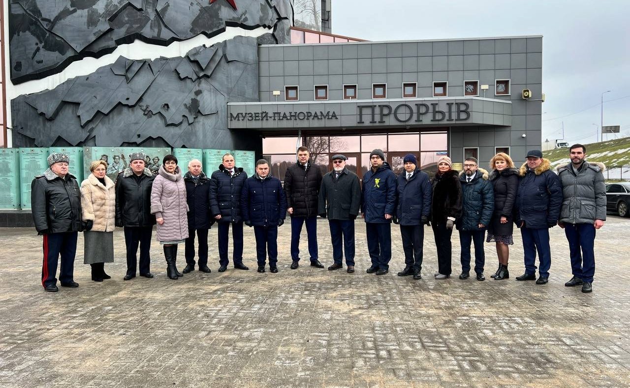 В музее-заповеднике «Прорыв блокады Ленинграда» открылась выставка военной техники «Фашизм. Невыученные уроки истории. Связь времен»