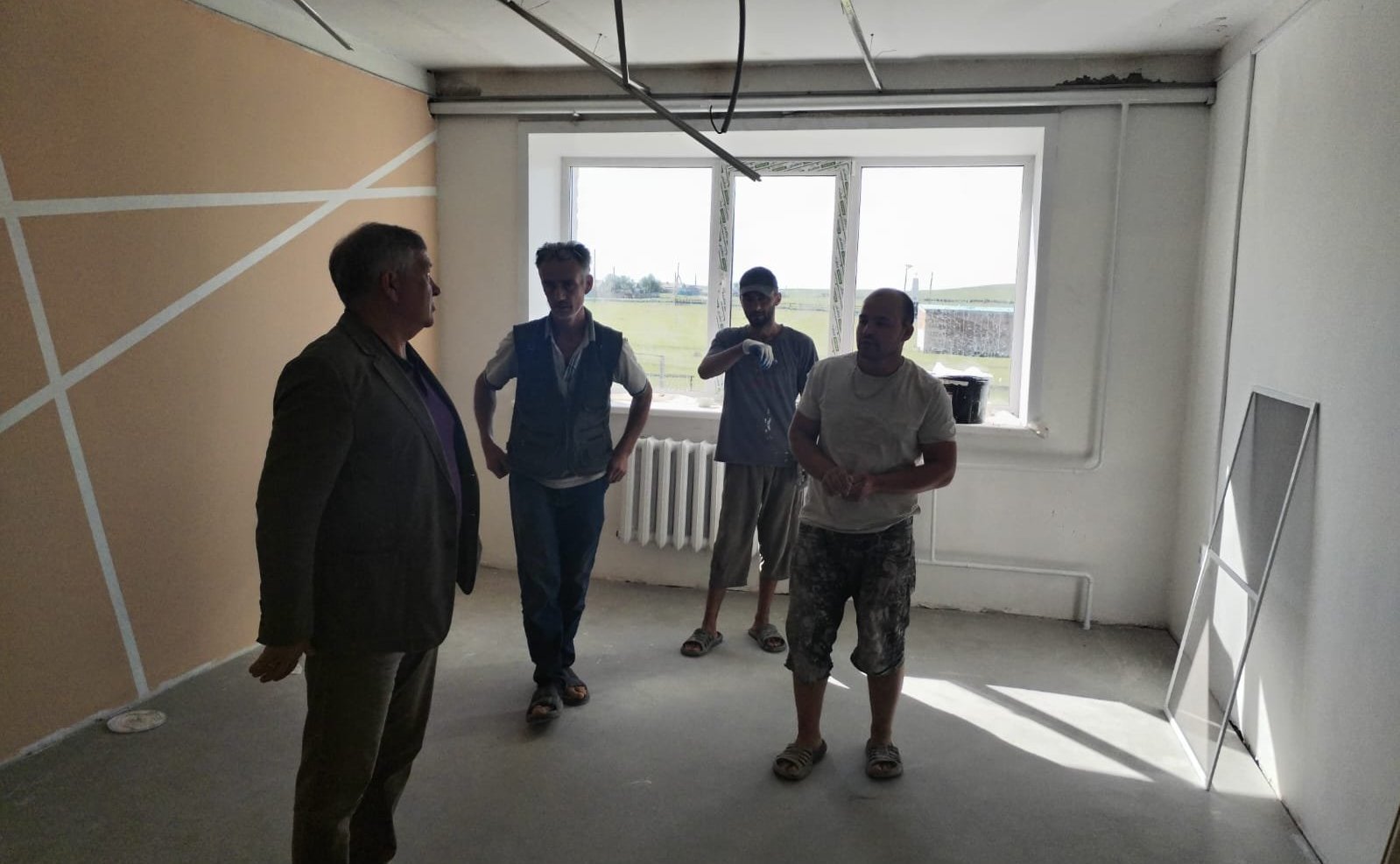 Сергей Михайлов и Баир Жамсуев проверили готовность образовательных учреждений Забайкальского края к началу учебного года