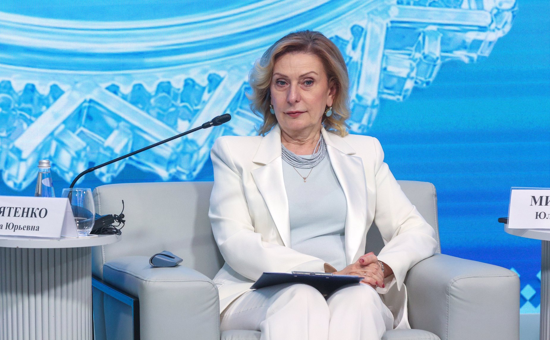 Инна Святенко