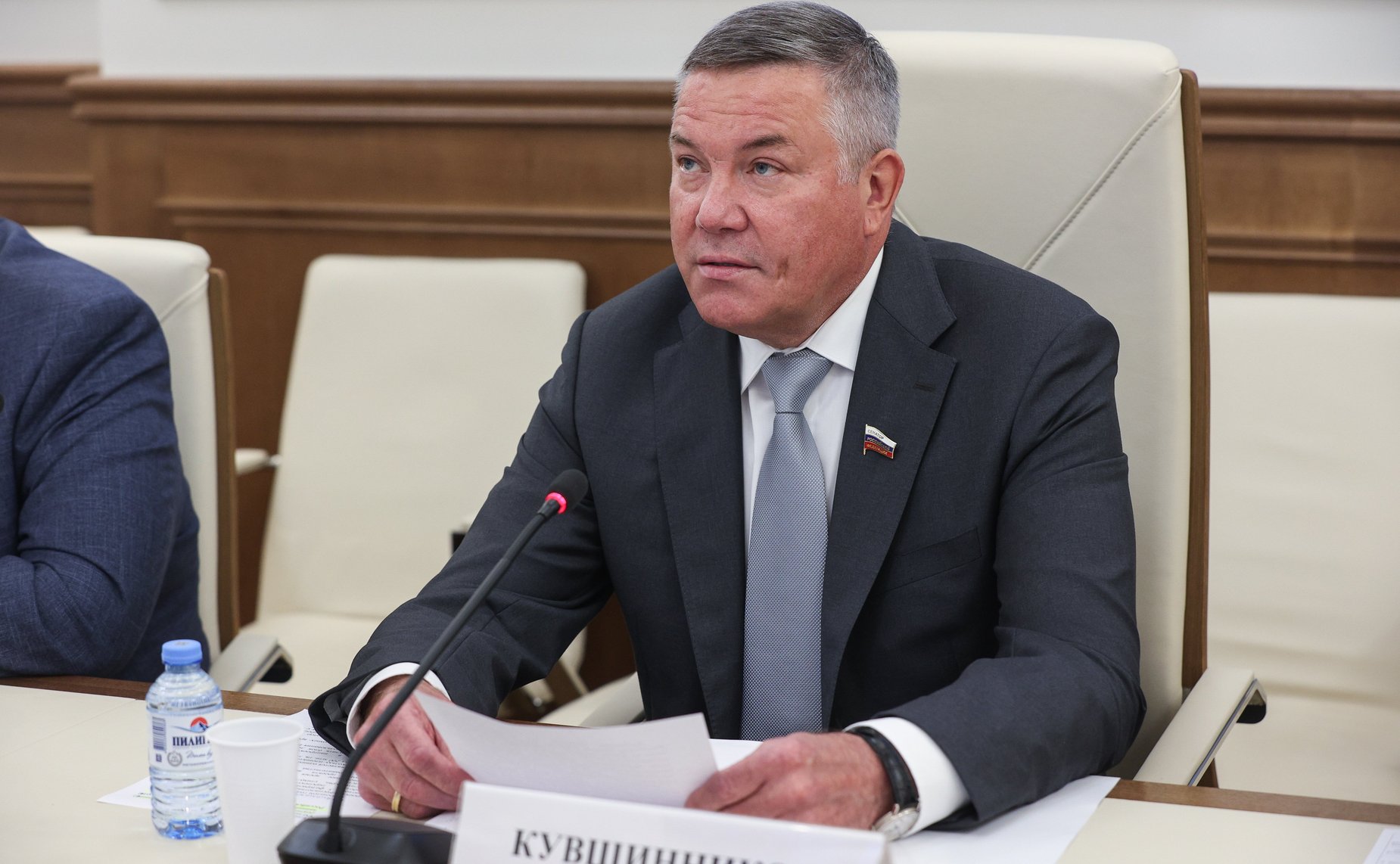 Олег Кувшинников