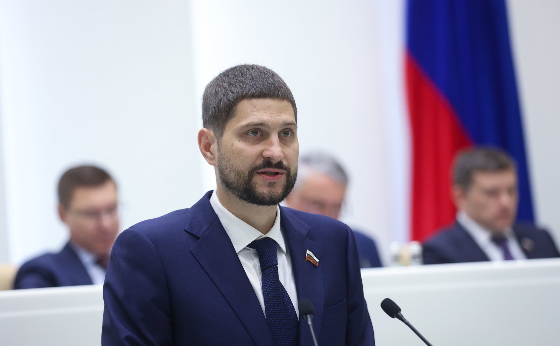 Александр Волошин