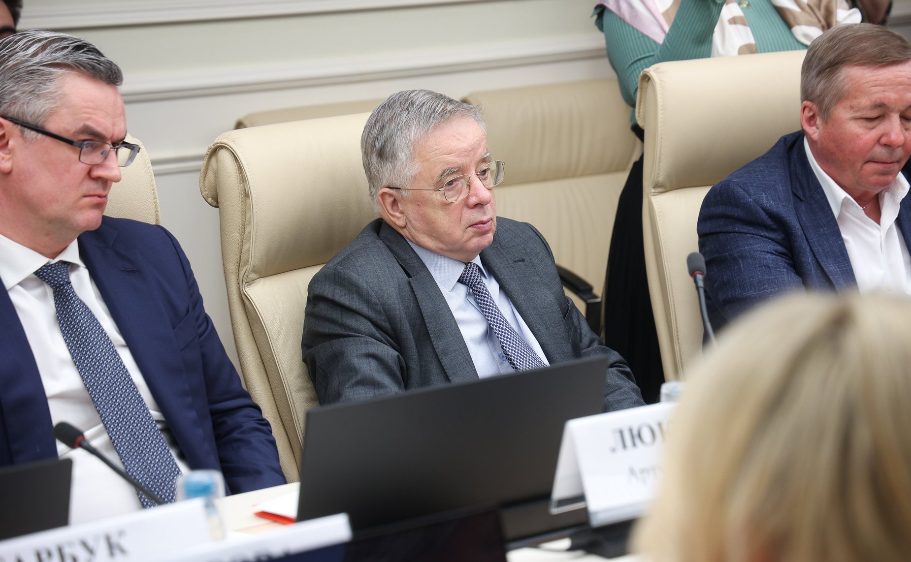 Круглый стол Комиссии СФ по информационной политике и взаимодействия со СМИ на тему «Информация и искусственный интеллект:взаимосвязь, вызовы и угрозы»