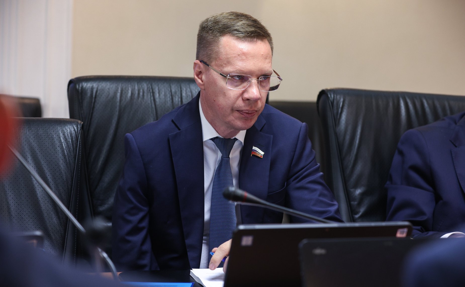 Виталий Назаренко