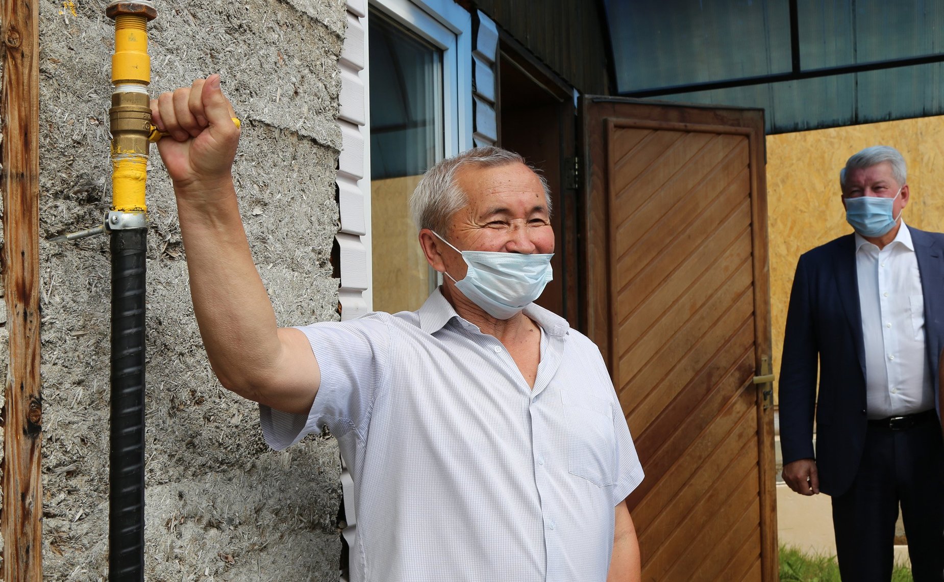 Церемония подключения микрорайона «Гардинка» города Горно-Алтайска к природному газу