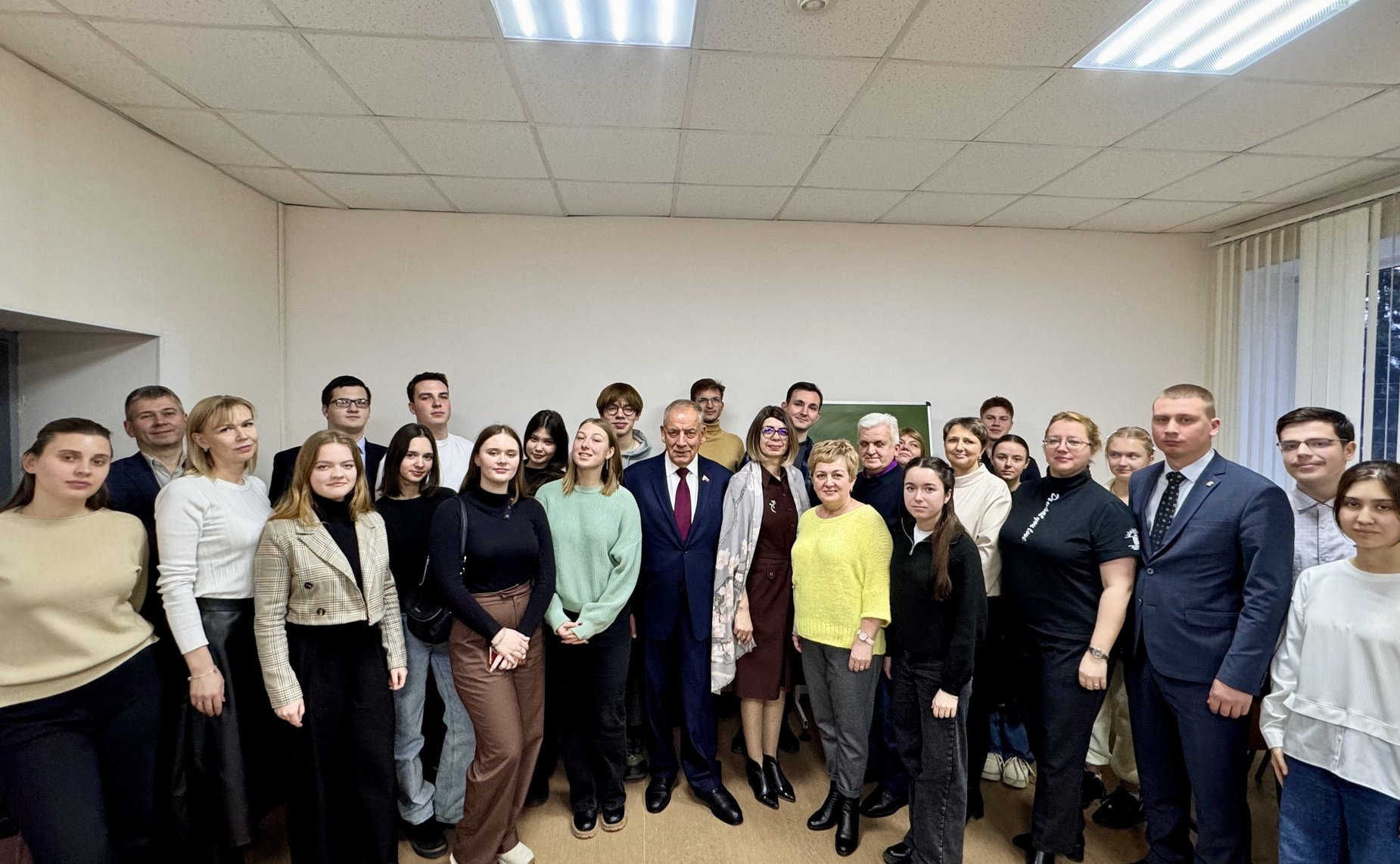 Сергей Митин выступил с лекцией о законодательном обеспечении развития Российской Федерации