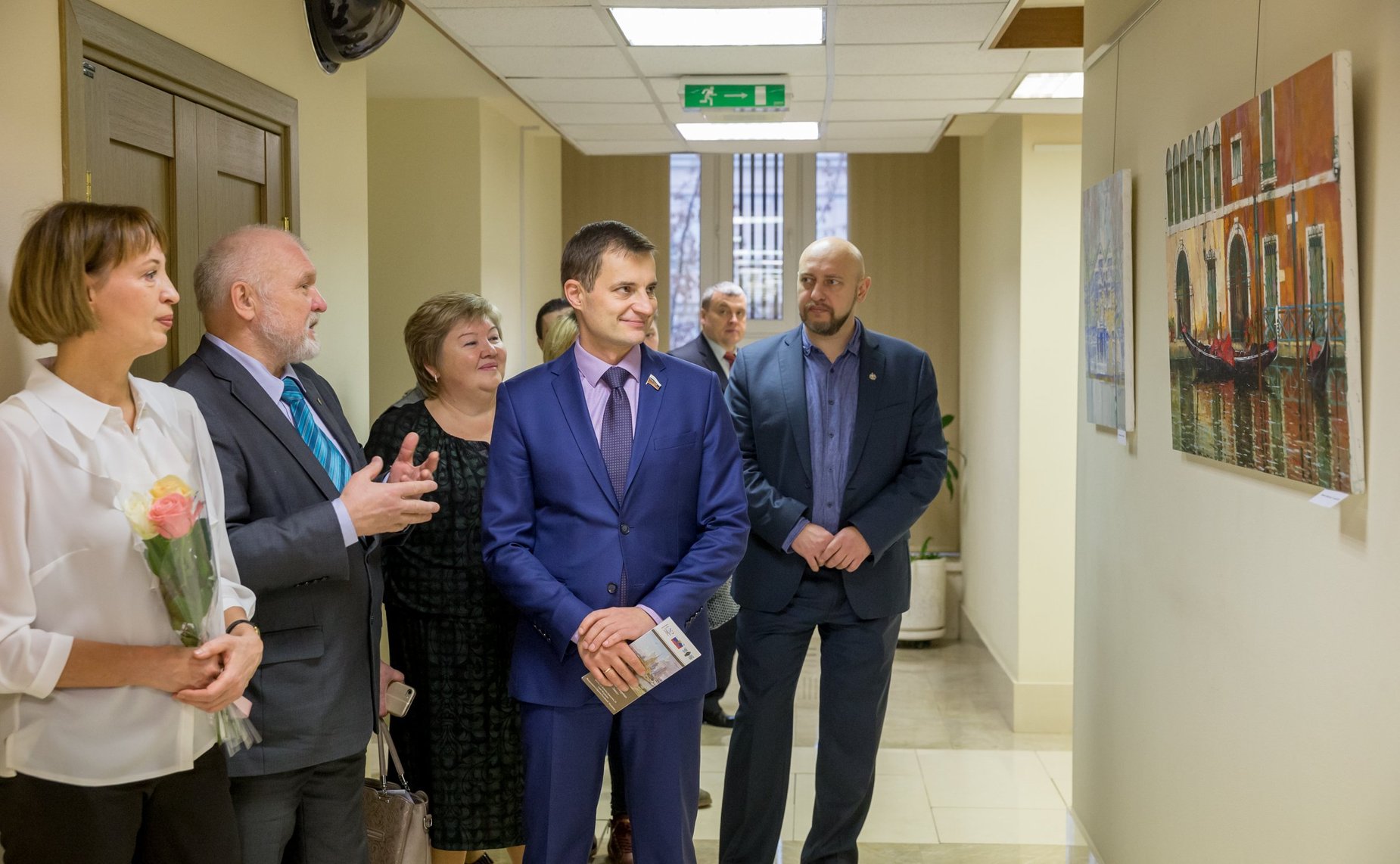 В Совете Федерации открылась выставка живописи «Восток – Запад»