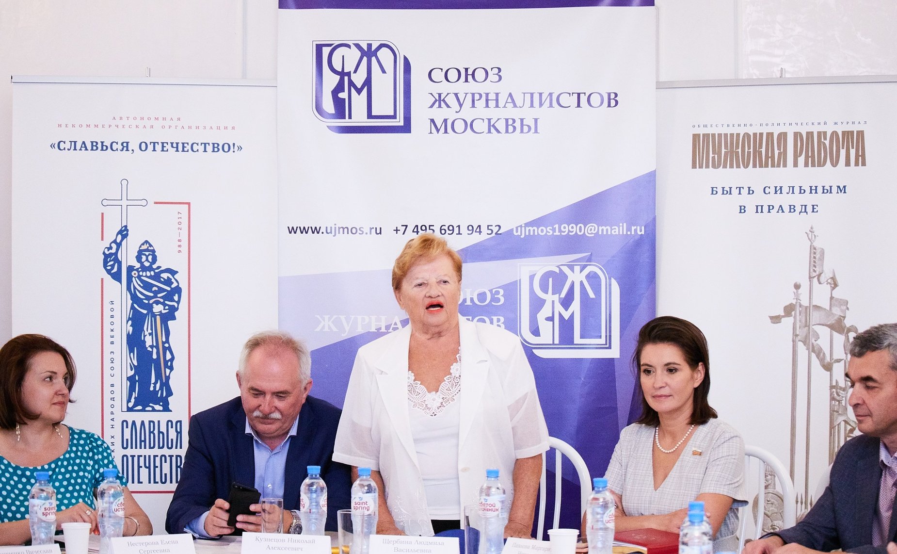 Маргарита Павлова провела «круглый стол», посвященный Всероссийскому Дню семьи, любви и верности в Центральном доме журналистов