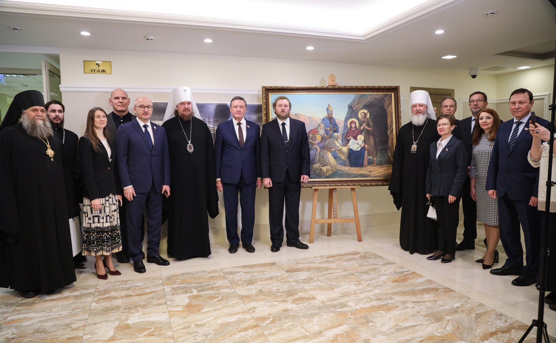 В Совете Федерации открылась выставка «Радость Рождества Христова»