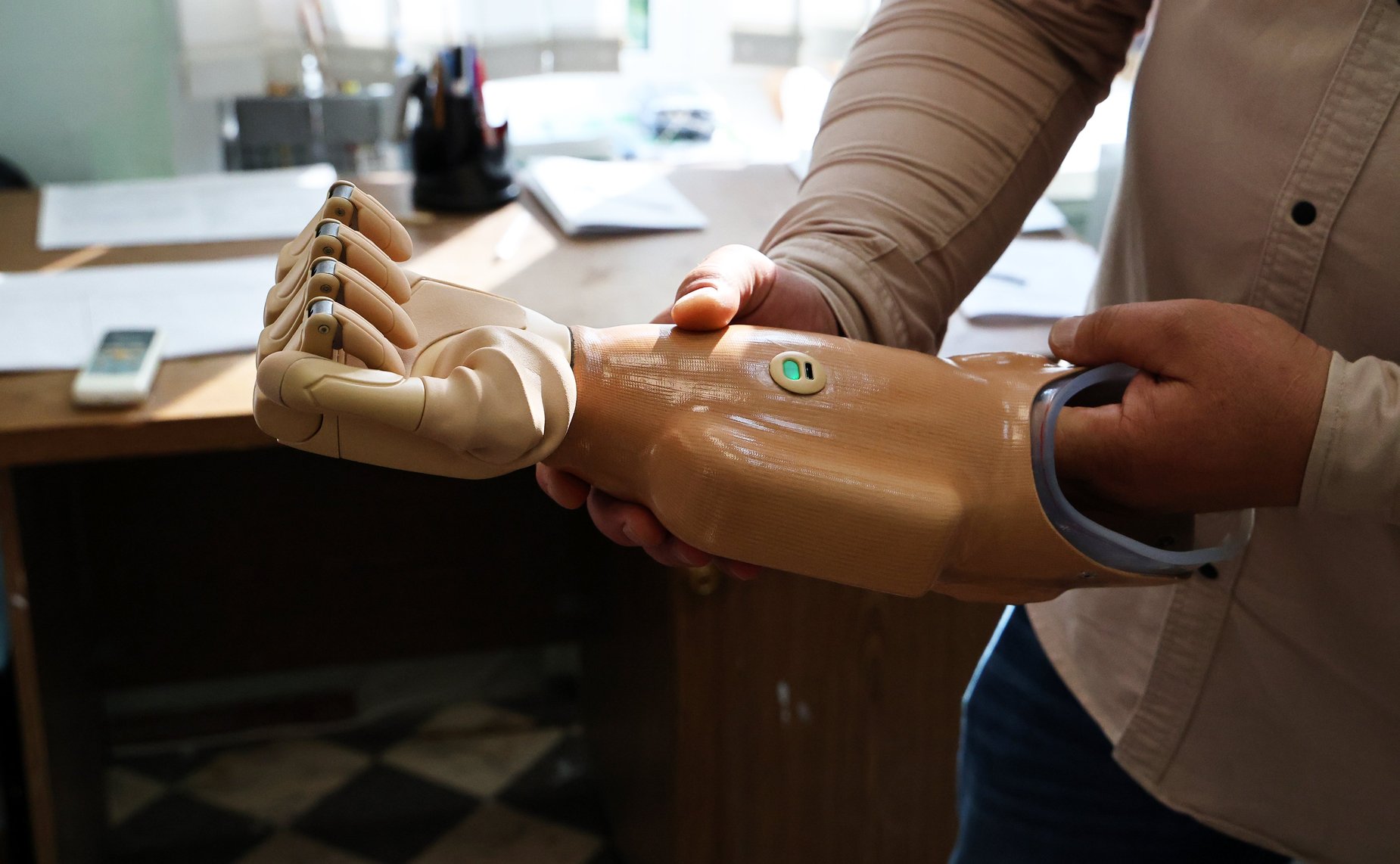 Сенаторы посетили филиал «Вологодский» АО «Московское протезно-ортопедическое предприятие»