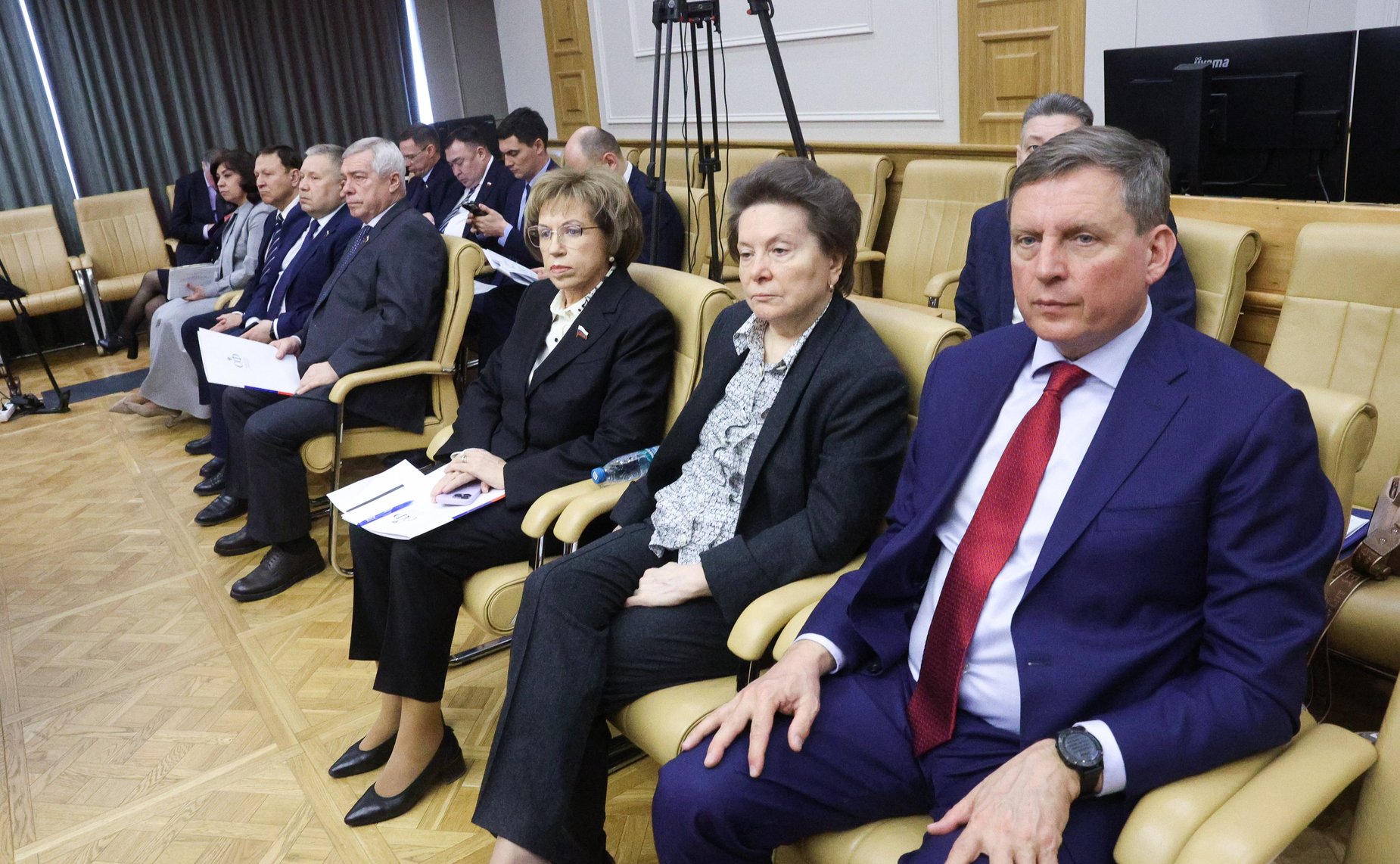 Совместное заседание Комитета СФ по конституционному законодательству и государственному строительству, Комитета СФ по обороне и безопасности и Комитета СФ по федеративному устройству, региональной политике, МСУ и делам Севера