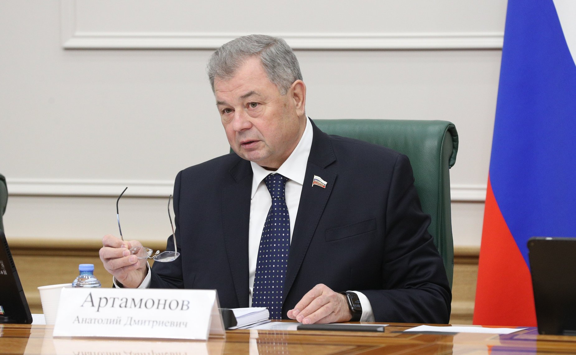 Анатолий Артамонов