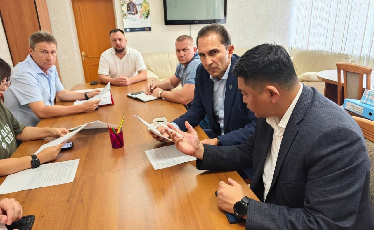 Андрей Хапочкин обсудил в Сахалинской области порядок передачи конфискованного у браконьеров имущества на нужды СВО