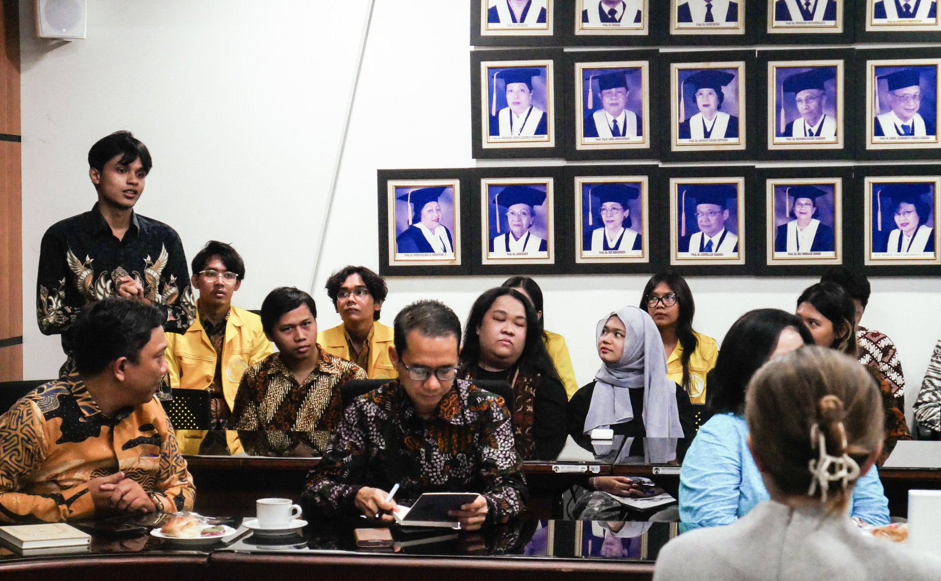 Делегация Совета Федерации посетила Университет Индонезии в Джакарте и провела встречу с руководством учебного заведения и со студентами, изучающими русский язык