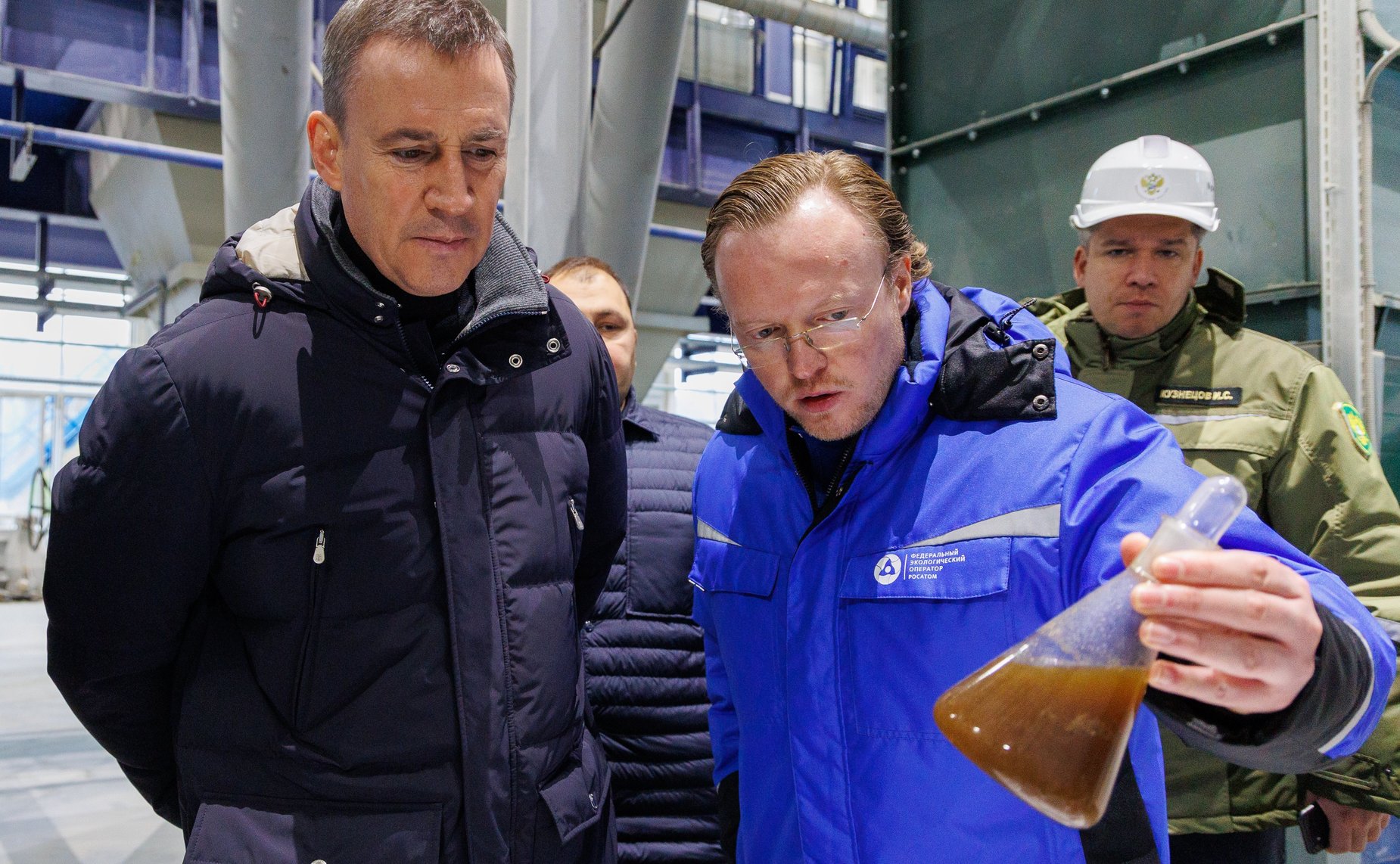 Сенаторы посетили полигон промышленных отходов «Красный Бор»