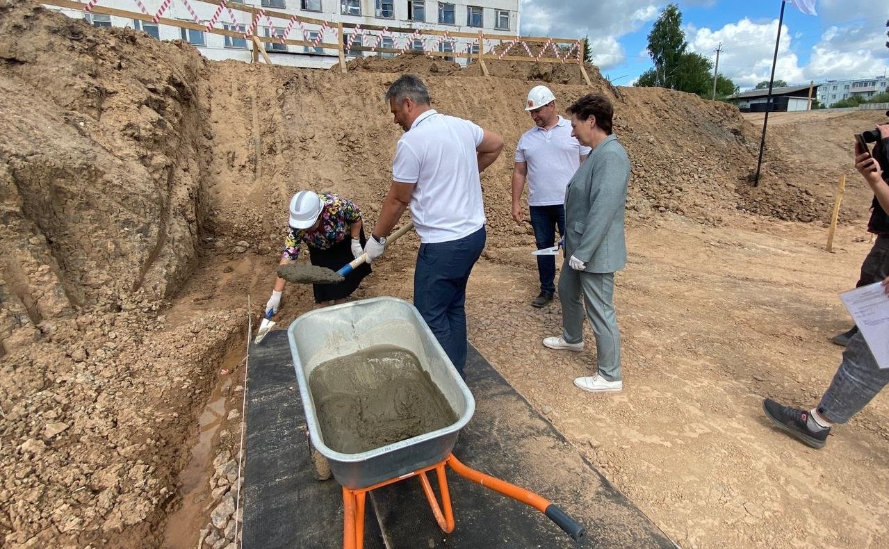 Елена Бибикова посетила Пыталовский район Псковской области