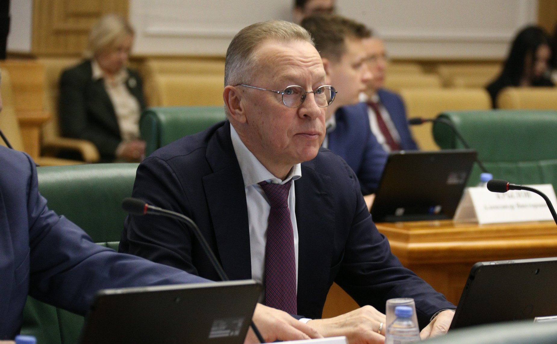 Заседание Комитета СФ по конституционному законодательству и государственному строительству