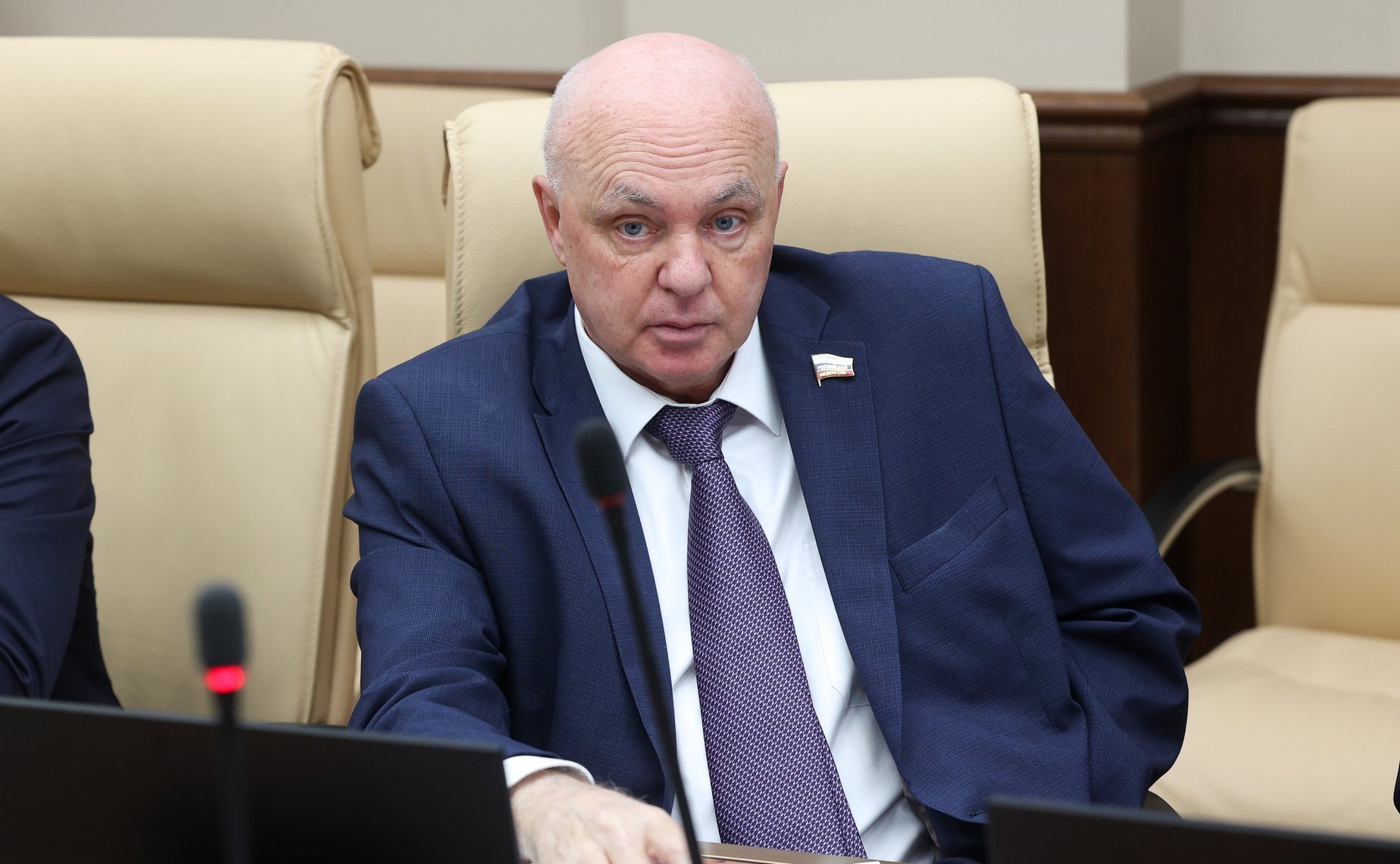 Андрей Шохин