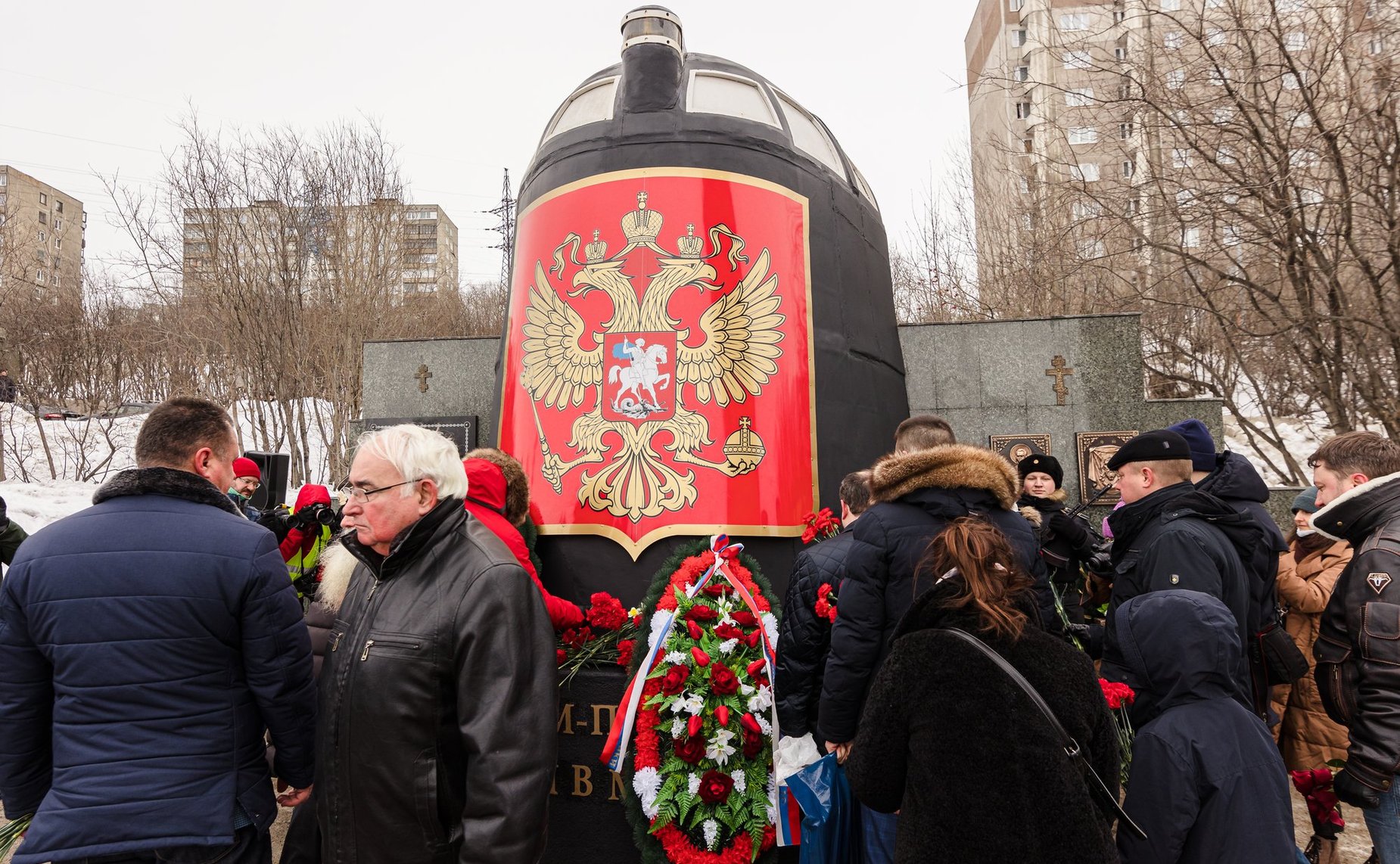Татьяна Сахарова в День моряка-подводника в Мурманске приняла участие в памятных мероприятиях