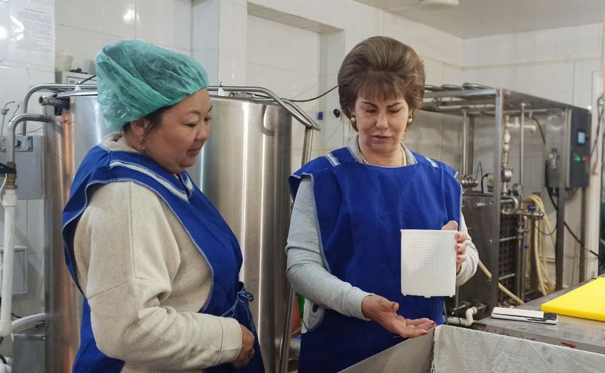 Татьяна Гигель в ходе рабочей командировки по региону побывала в фермерском хозяйстве ООО «Дружба»