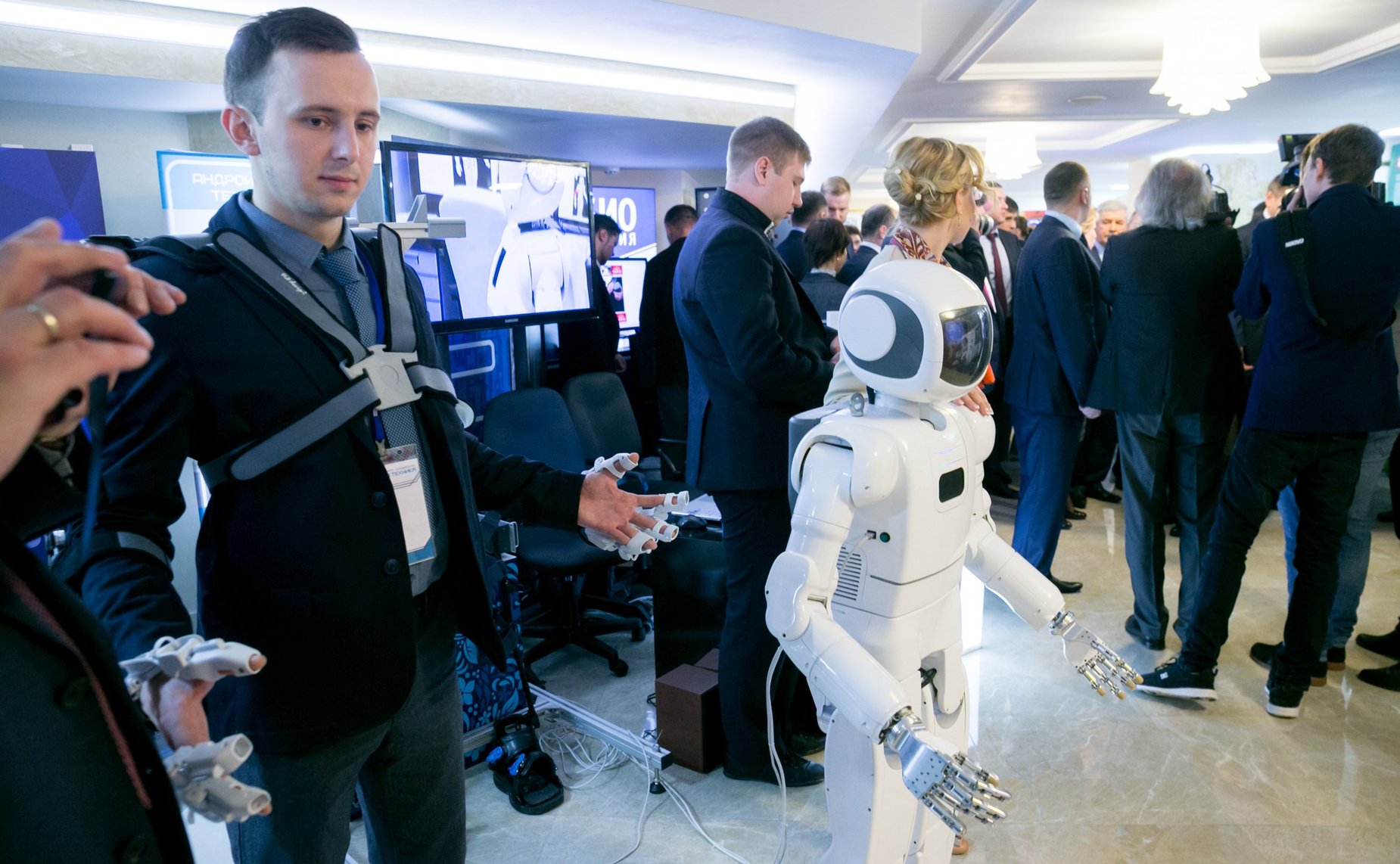 Выставка в Совете Федерации, посвященная достижениям и перспективам развития Челябинской области