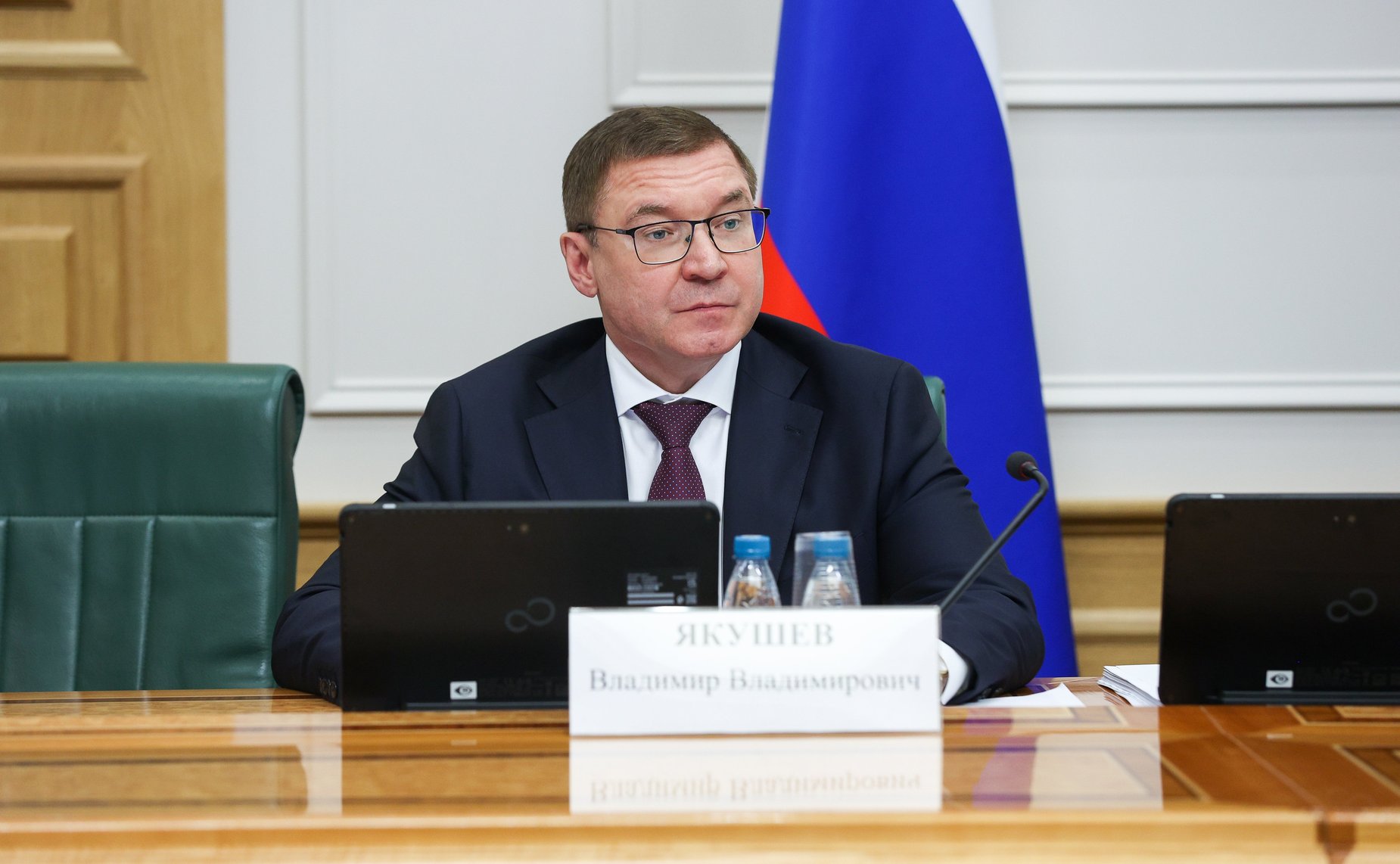 Владимир Якушев