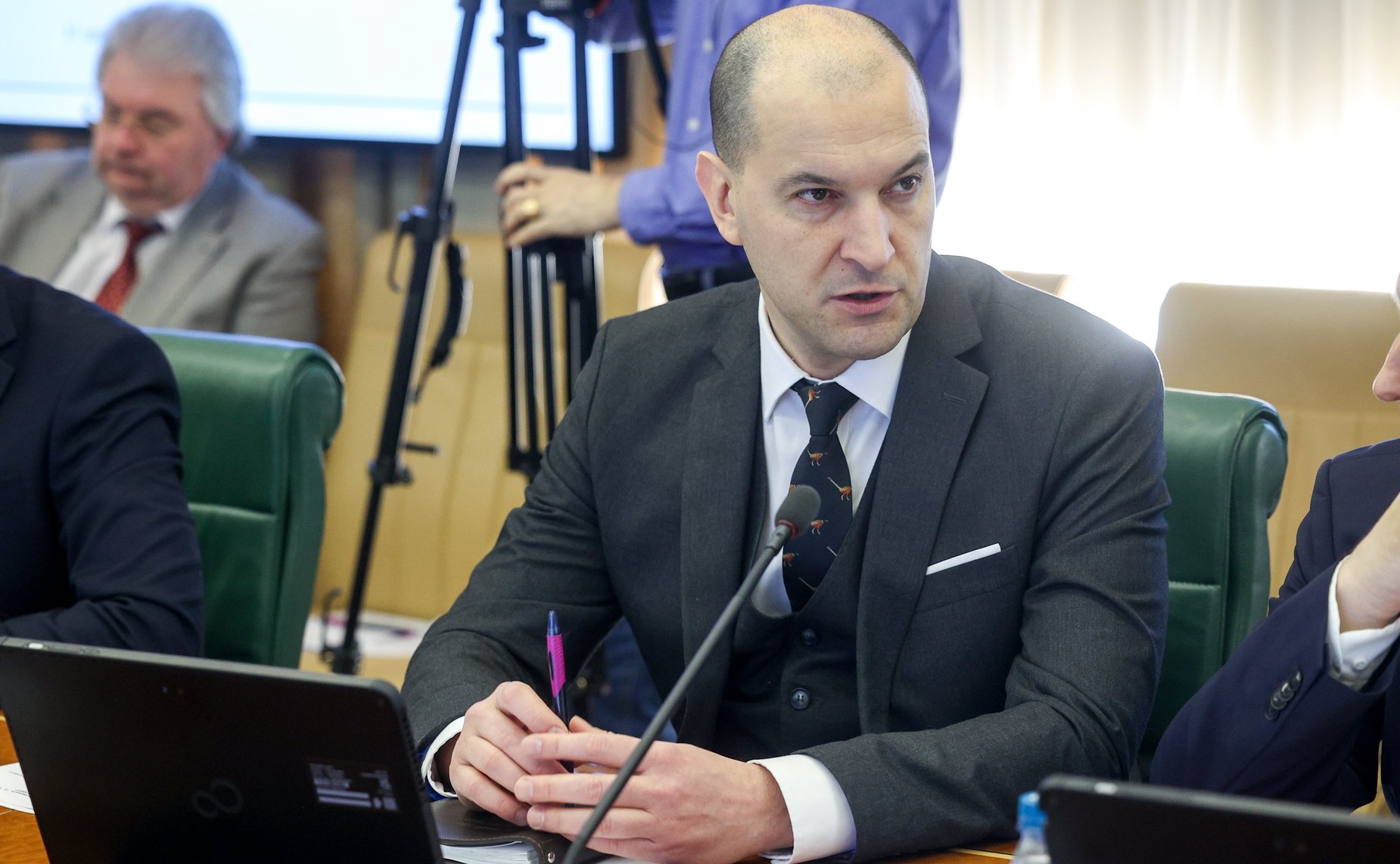 Круглый стол Комитета СФ по международным делам на тему «Международно-правовые инструменты по противодействию западным санкциям в финансово-экономической сфере»