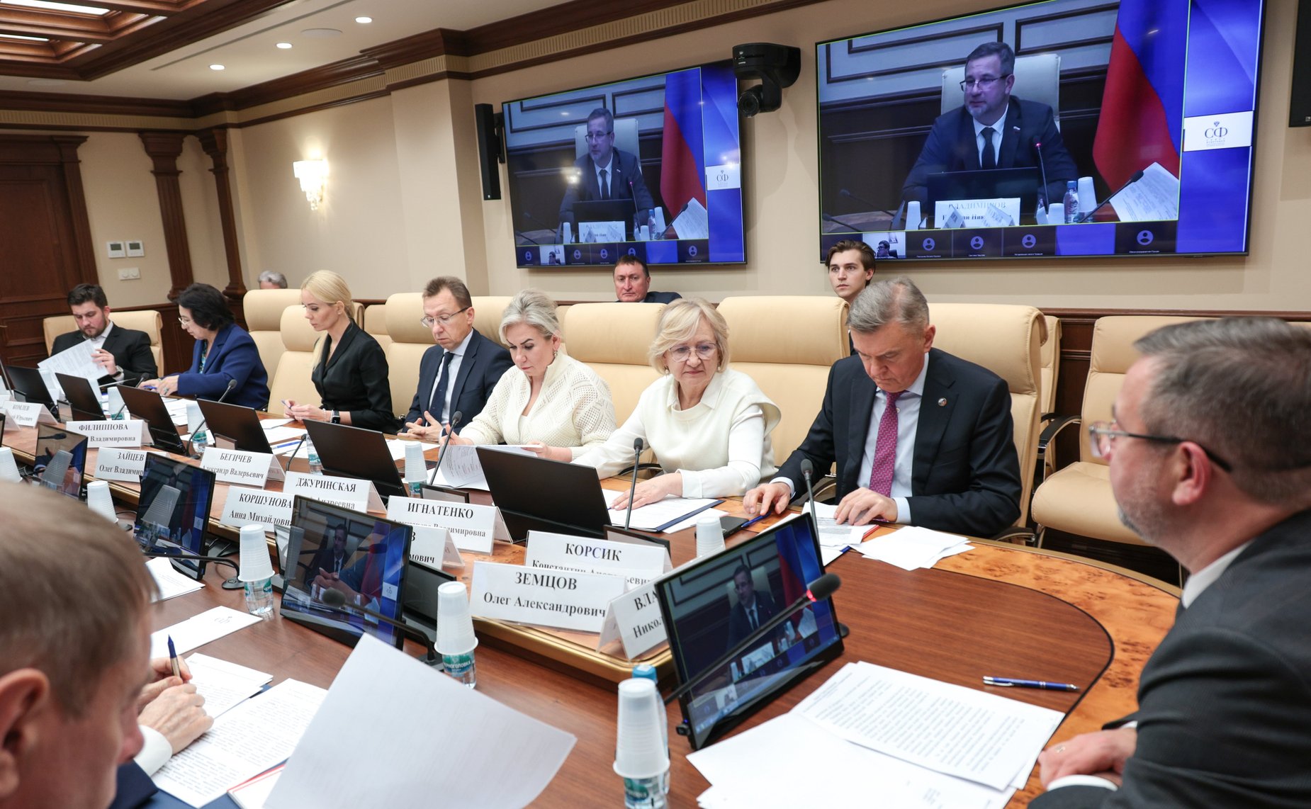 Круглый стол Комитета СФ по конституционному законодательству и государственному строительству «Реформа нотариата: вопросы нормативно-правового регулирования нотариальной деятельности»