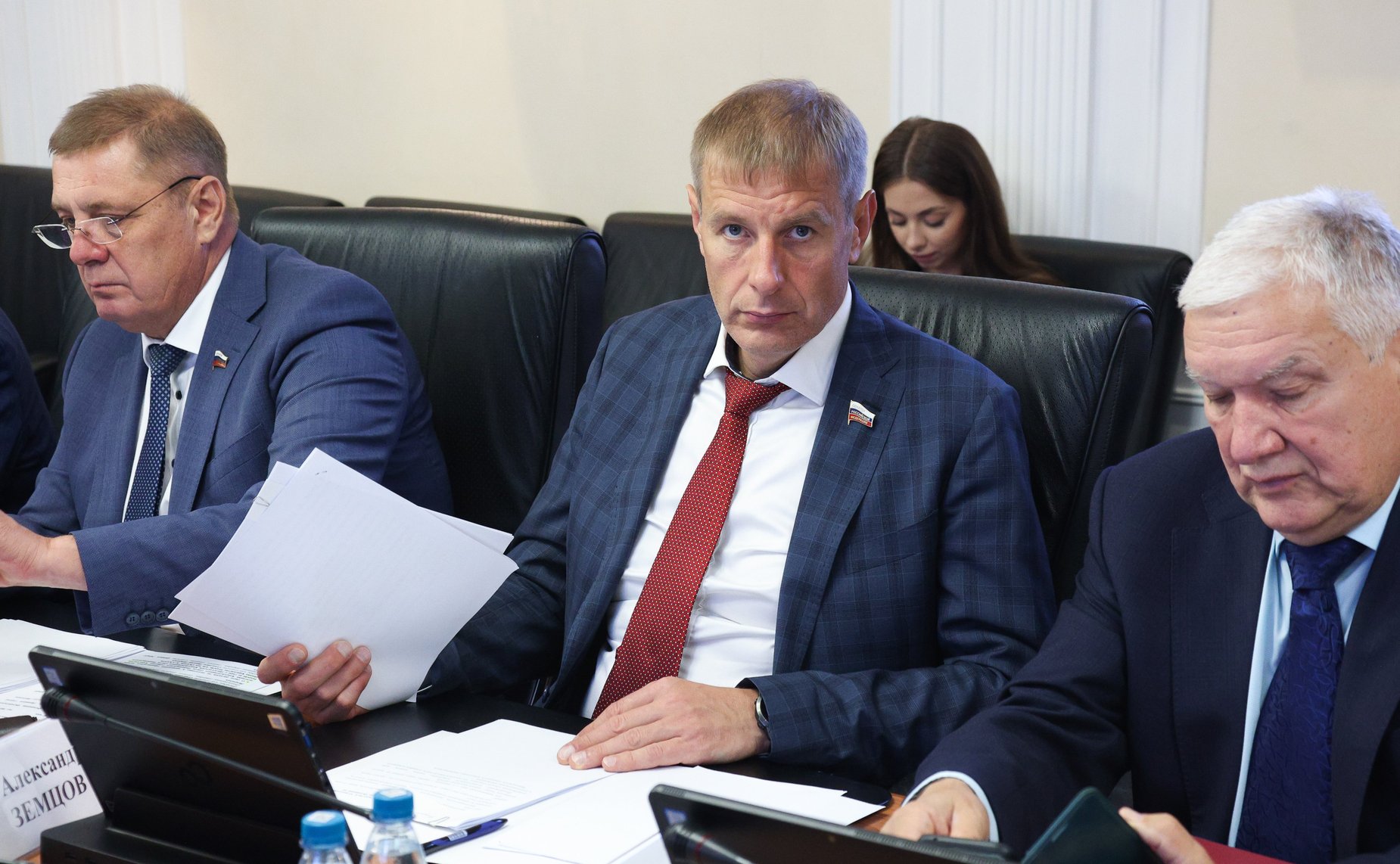 Олег Земцов