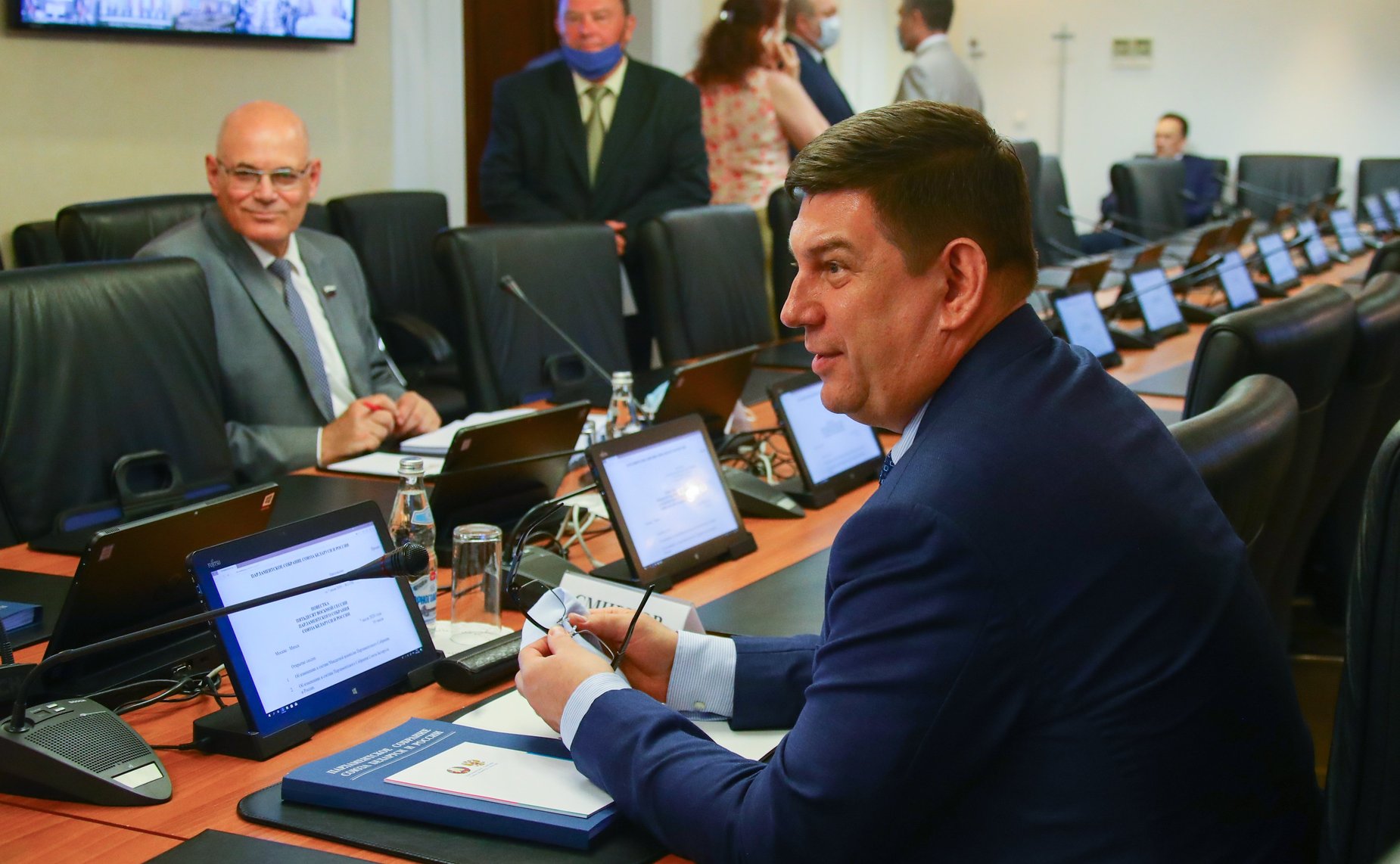 Виктор Смирнов