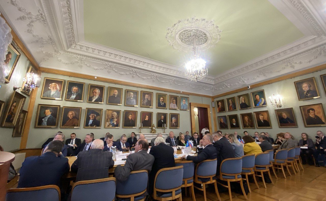 Сергей Митин принял участие в презентации доклада «Мировое экономическое положение и перспективы, 2024»