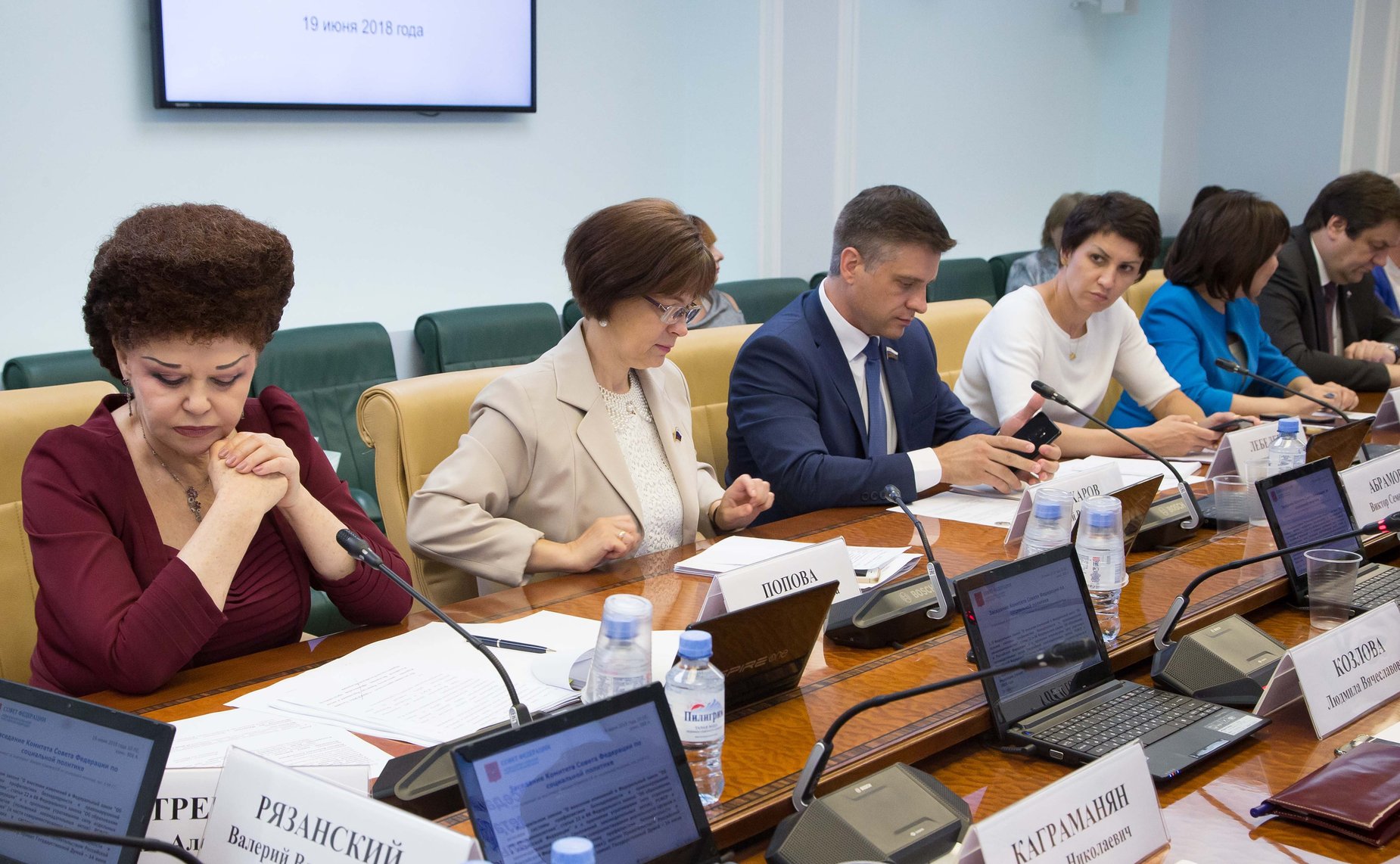 Заседание Комитета СФ по социальной политике