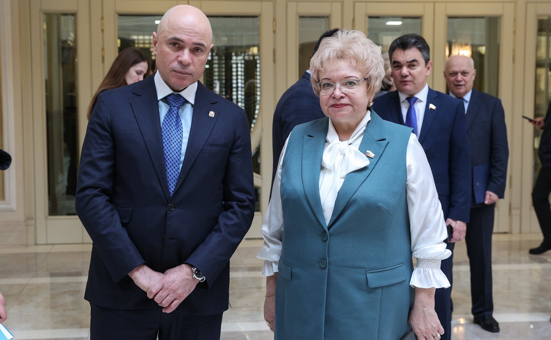 Открытие в Совете Федерации выставочной экспозиции для ознакомления с 20-летней историей ОАО «Российские железные дороги»