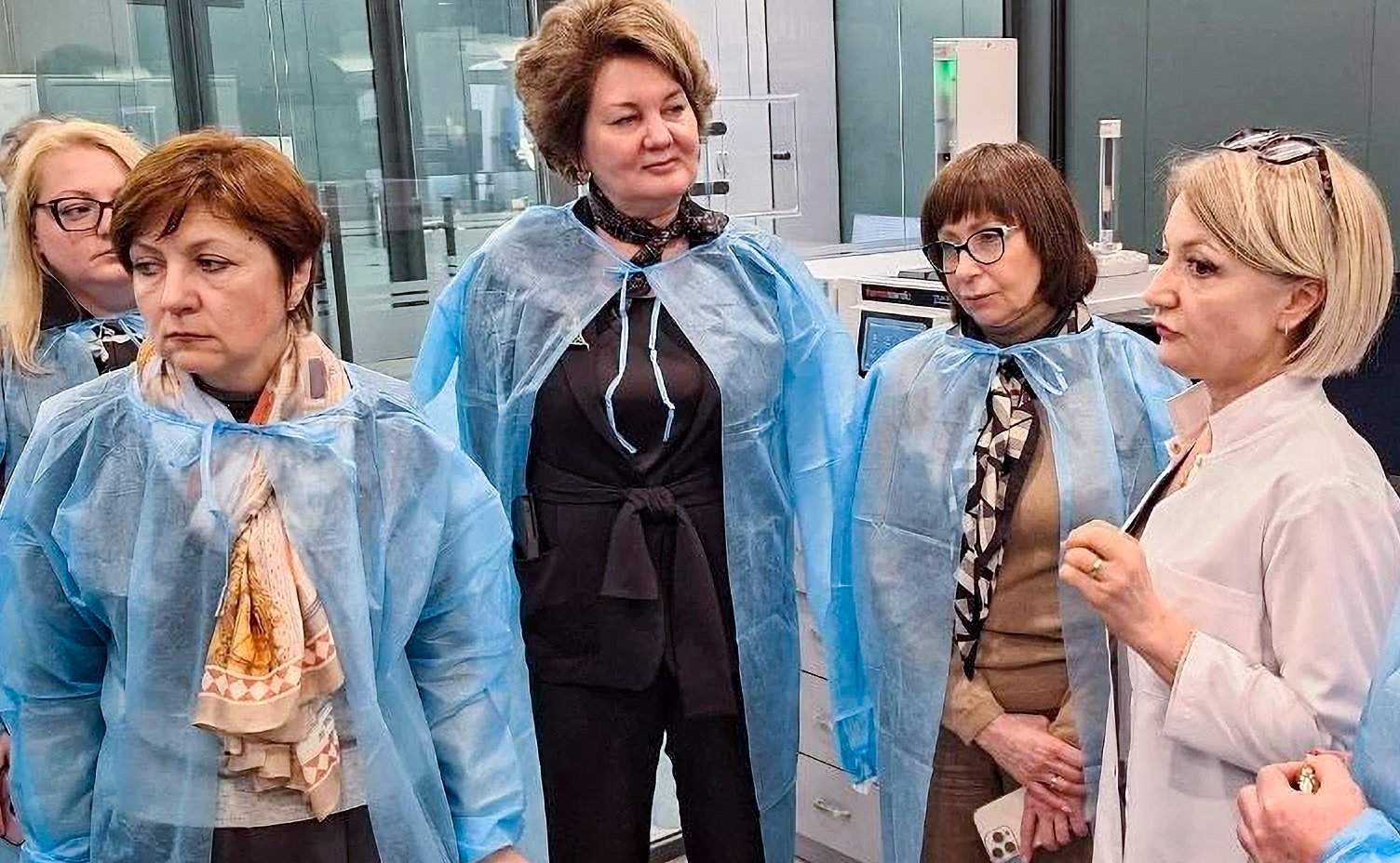 Наталья Котова посетила испытательную лабораторию «Стандарт Диалог»