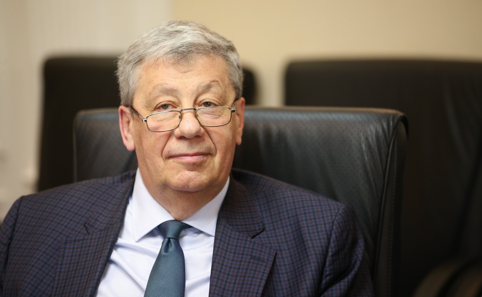 Аркадий Чернецкий