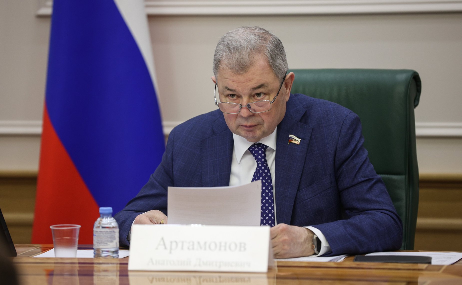 Анатолий Артамонов