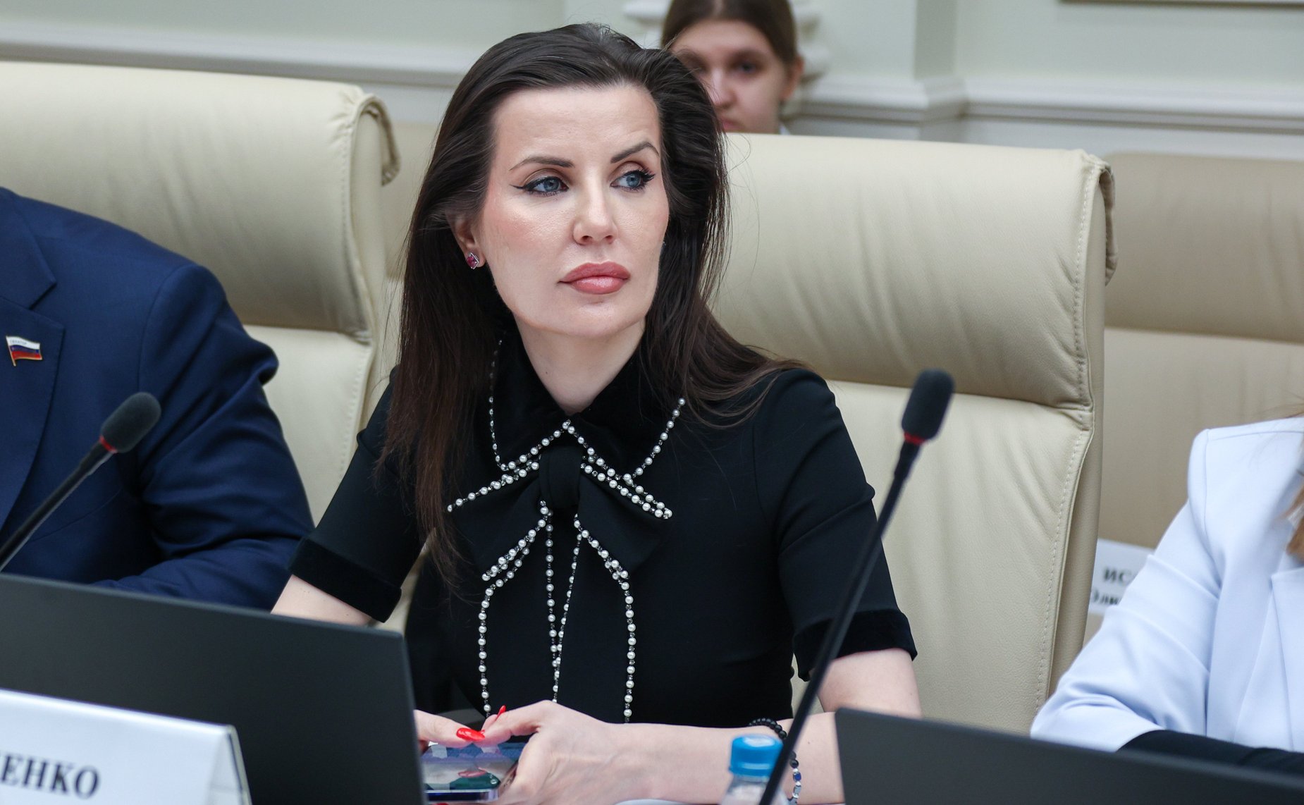 Круглый стол «Церковь, власть и общество: поддержка участников специальной военной операции и их семей» (в рамках XIV Рождественских парламентских встреч)